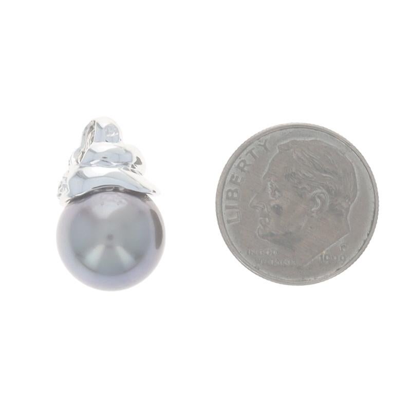 Pendentif or blanc perle de Tahiti diamant - 18k .20ctw Excellent état - En vente à Greensboro, NC