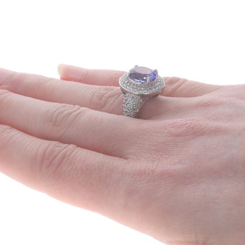 Donna Anello aureola in oro bianco con tanzanite e diamanti - 14k Ovale 3,43ctw in vendita