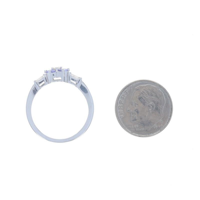 Weißgold Tansanit Diamant Halo-Ring - 14k rund .36ctw Blumenblüte im Angebot 1