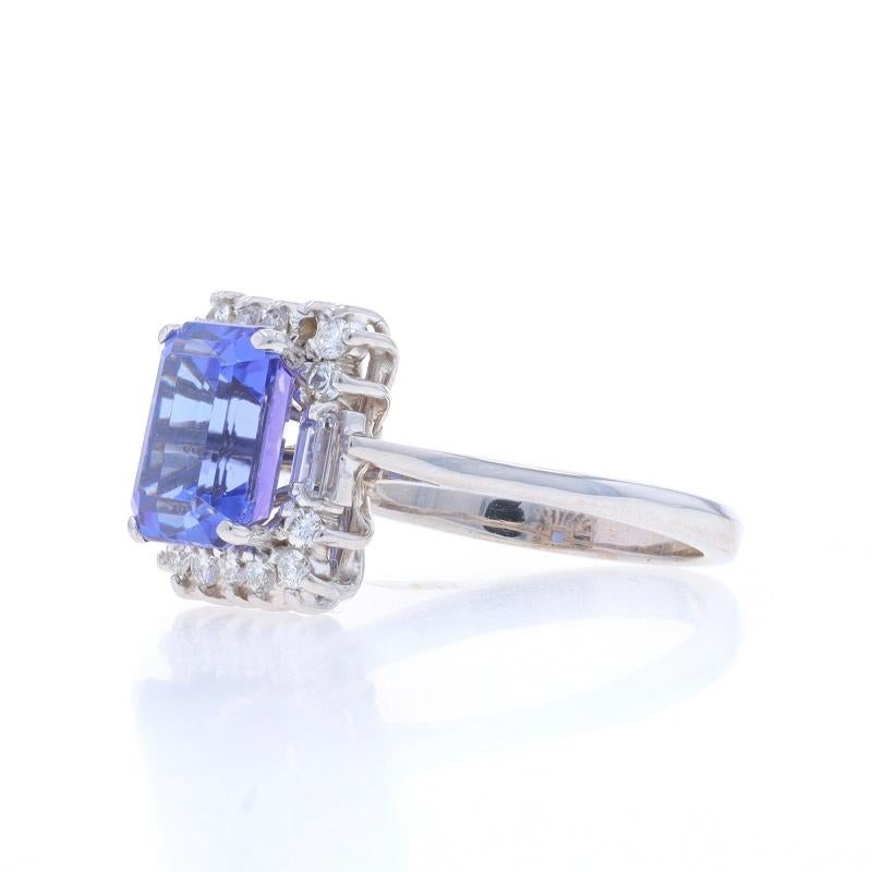 Weißgold Tansanit & Diamant Halo-Ring - 18 Karat Smaragdschliff 2,51 Karat Kathedrale Damen im Angebot