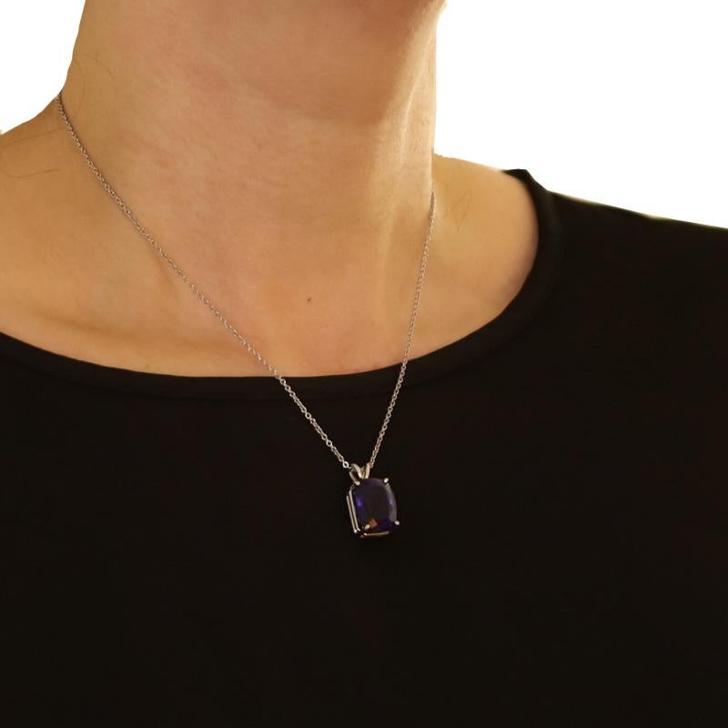 Collier pendentif en or blanc Tanzanite Solitaire 17