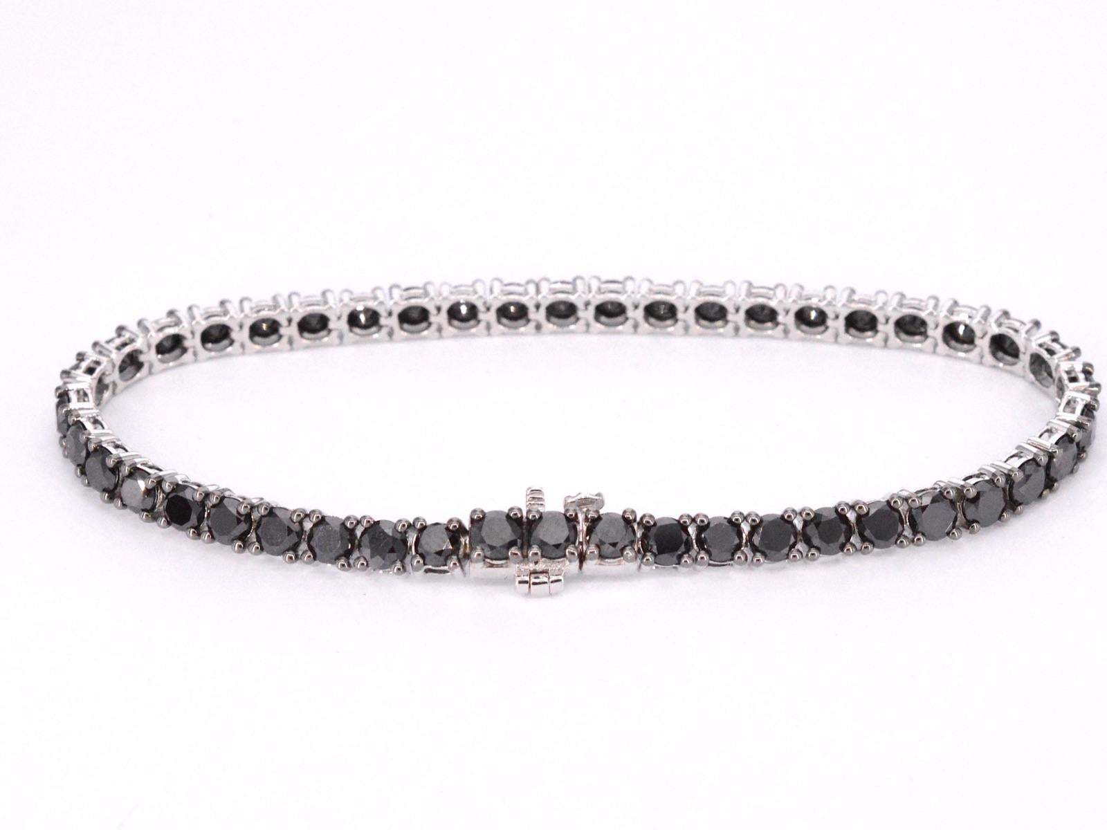 Contemporary White Gold Tennis Bracelet Set with Black Diamonds