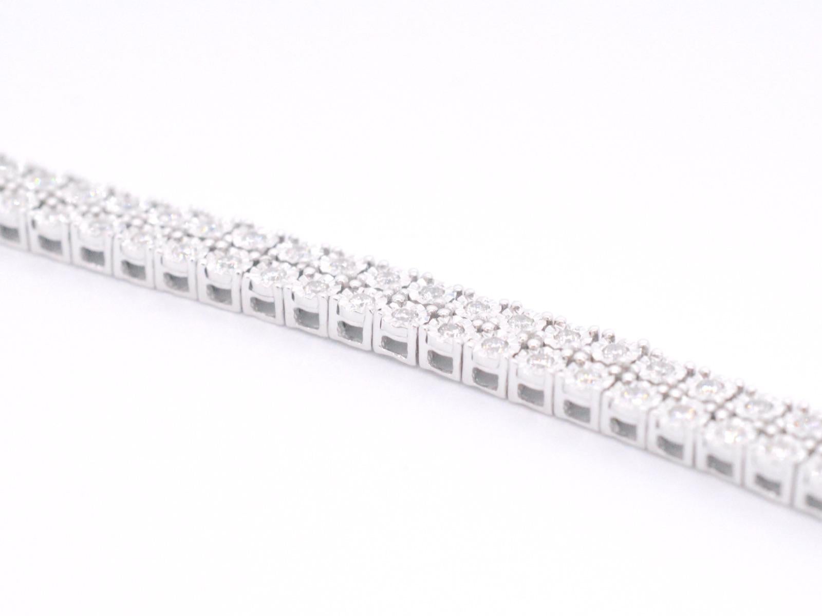 Contemporary White Gold Tennis Bracelet with 2 Rows of Diamonds 1.50 Carat For Sale