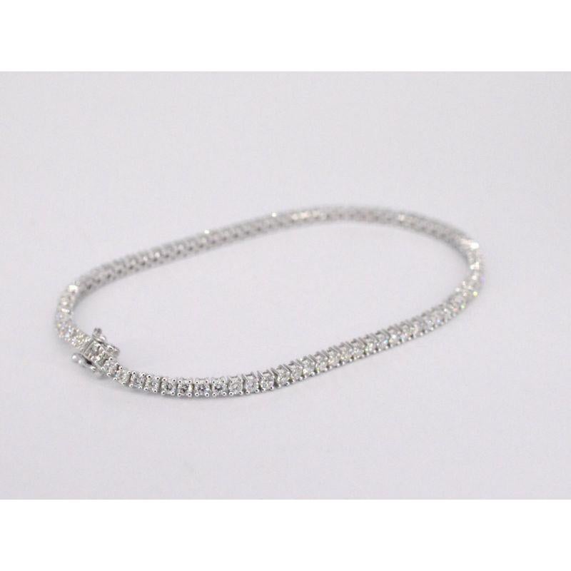 Women's White Gold Tennis Bracelet with 3.00 Carat Diamonds For Sale