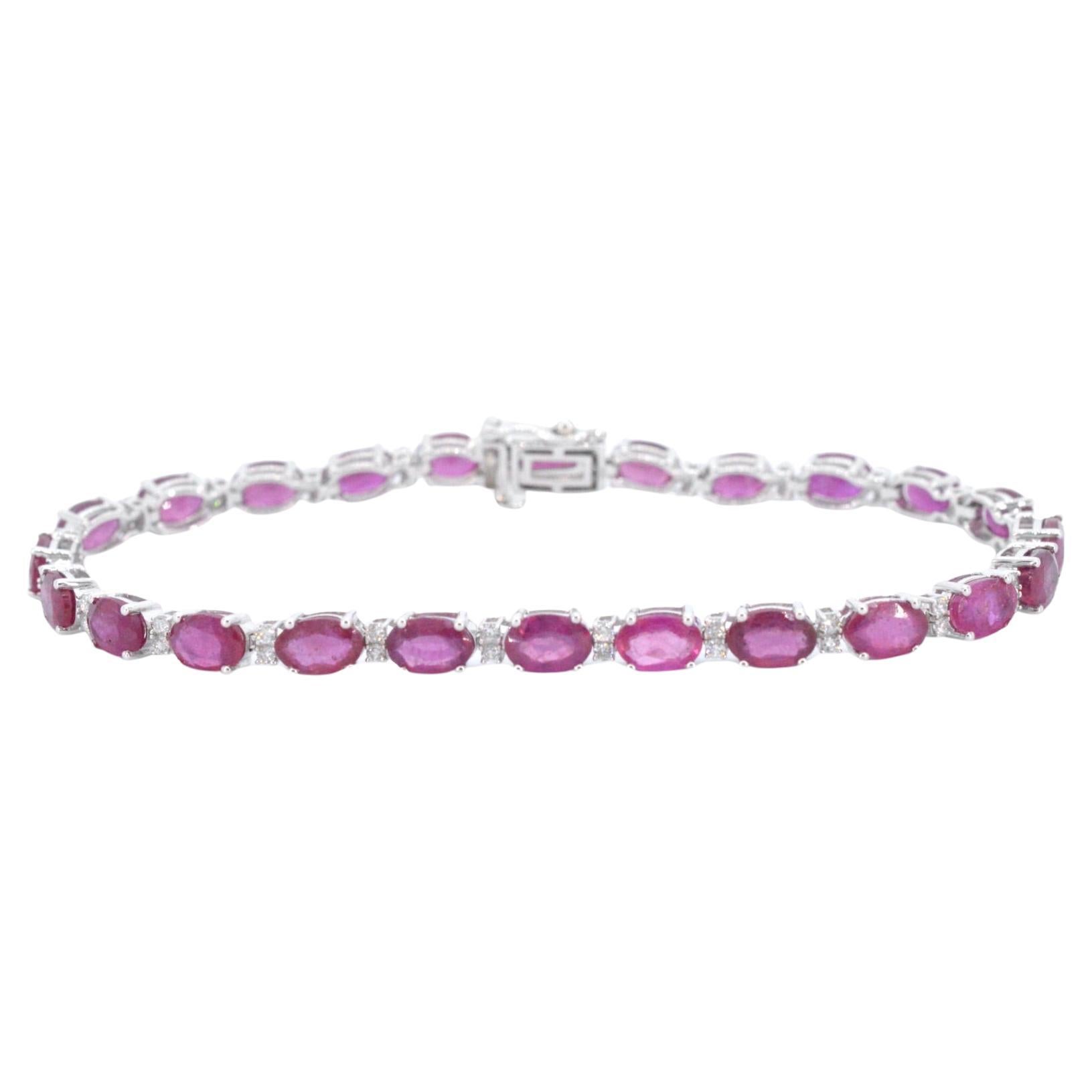 White gold tennis bracelet with diamonds and ruby For Sale