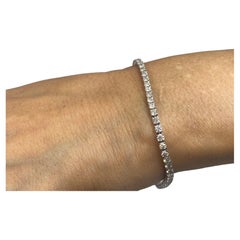 White Gold Tennis Bracelet With Diamonds