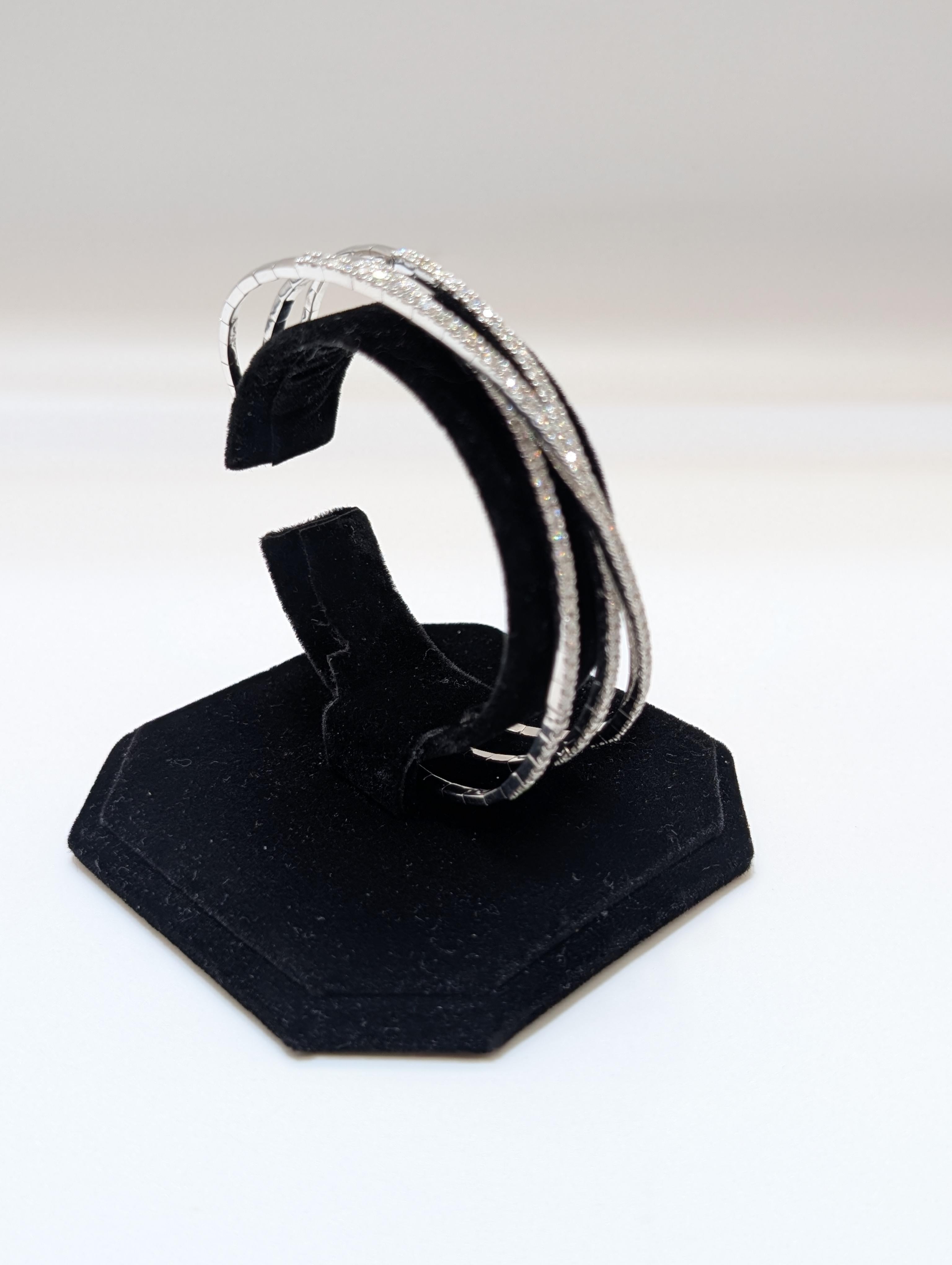 White Gold Three Row Flex Natural Diamond Cuff Bangle For Sale 2