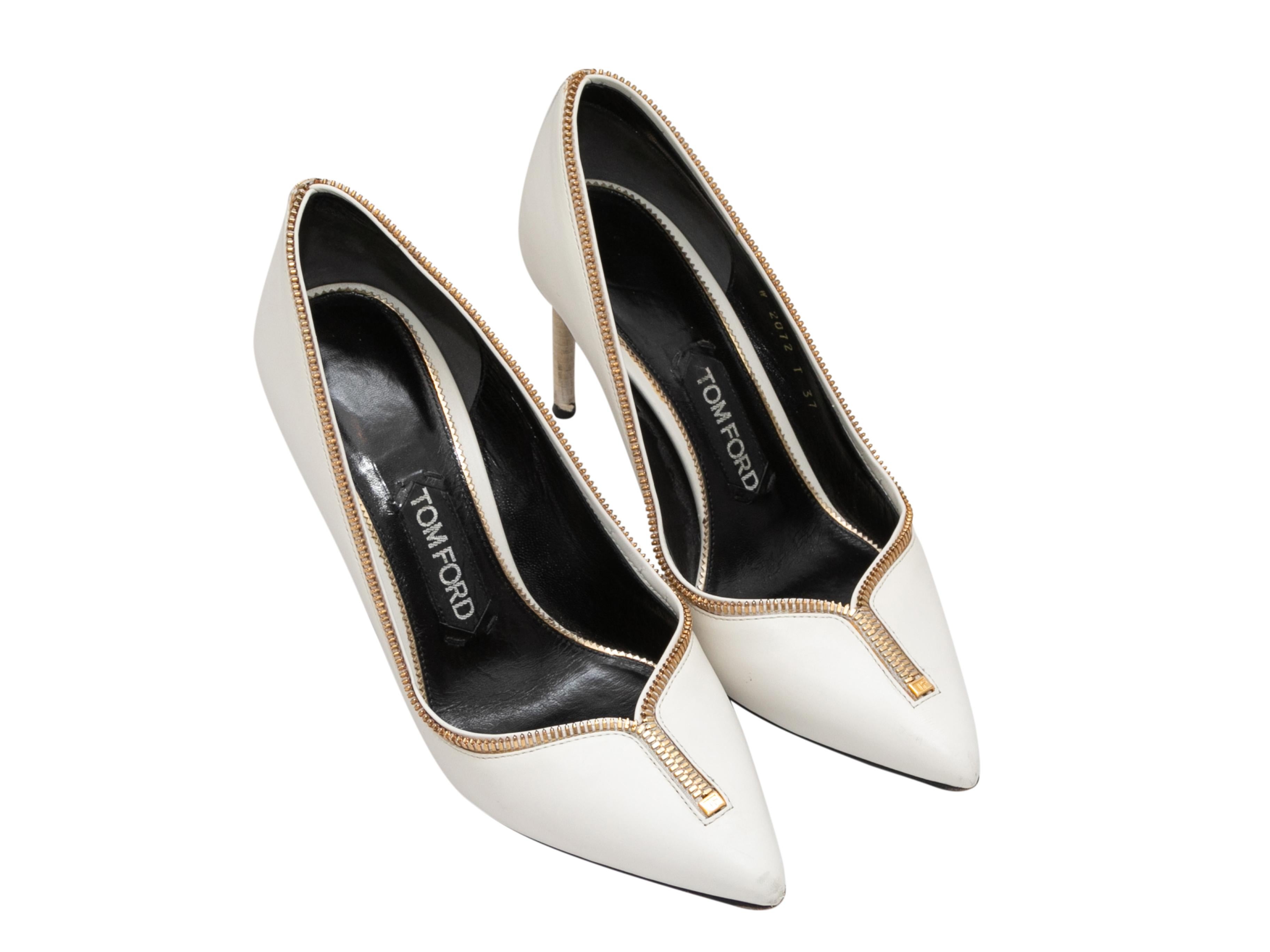 White & Gold-Tone Tom Ford Pointed-Toe Zipper Pumps Size 37 In Good Condition For Sale In New York, NY