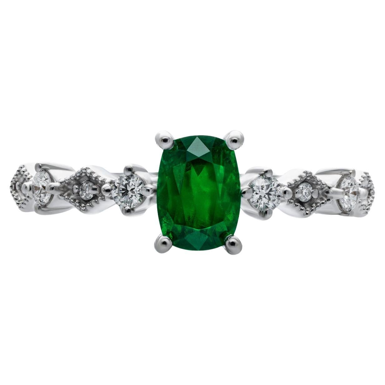 White Gold Tsavorite and Diamond Ring – 1.00 Carat Total Weight, 18k Gold