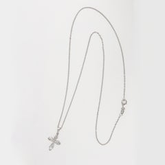 Collana con croce di diamanti a forma di aquilone in oro bianco da 0,75 cttw