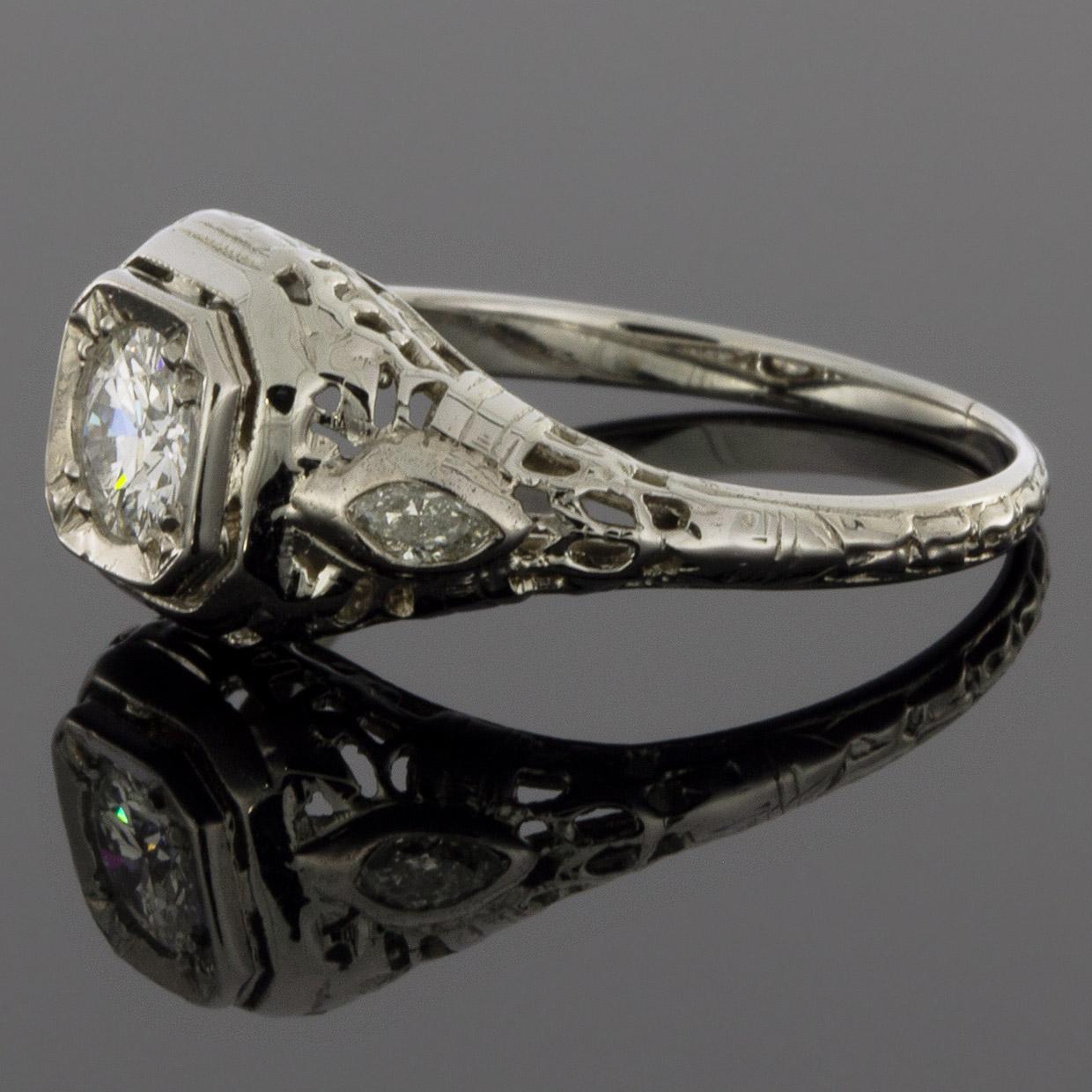 Women's White Gold Vintage Engagement Ring