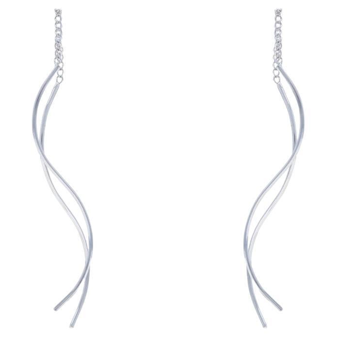 Orecchini a pendente con filettatura ondulata in oro bianco 14k, minimalisti e forati in vendita