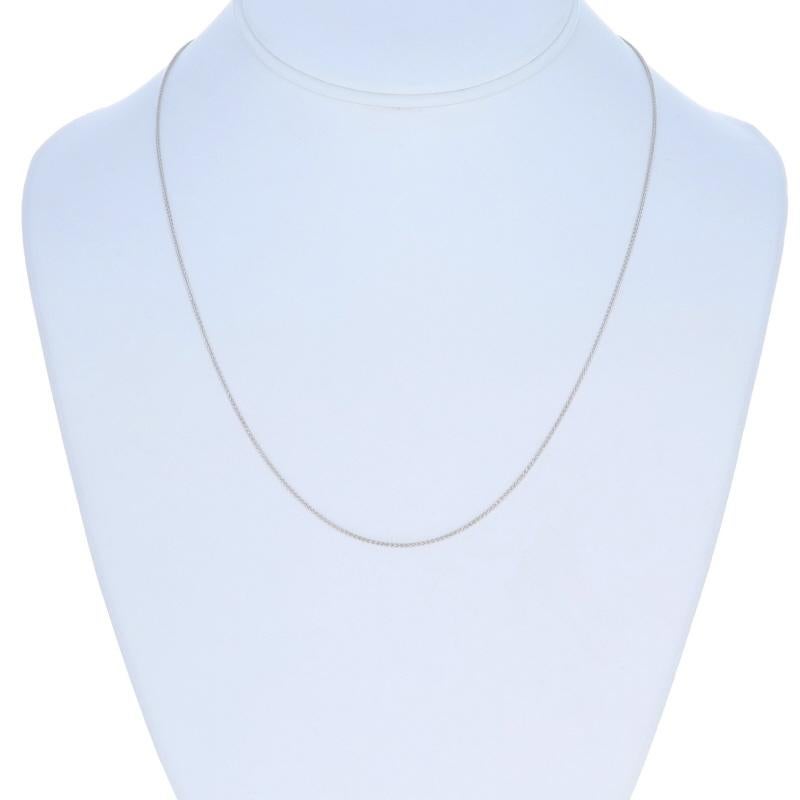 Contenuto del metallo: Oro bianco 14k

Stile della catena: Grano
Stile della collana: Catena
Tipo di chiusura: Chiusura a moschettone

Misure

Lunghezza: 19
