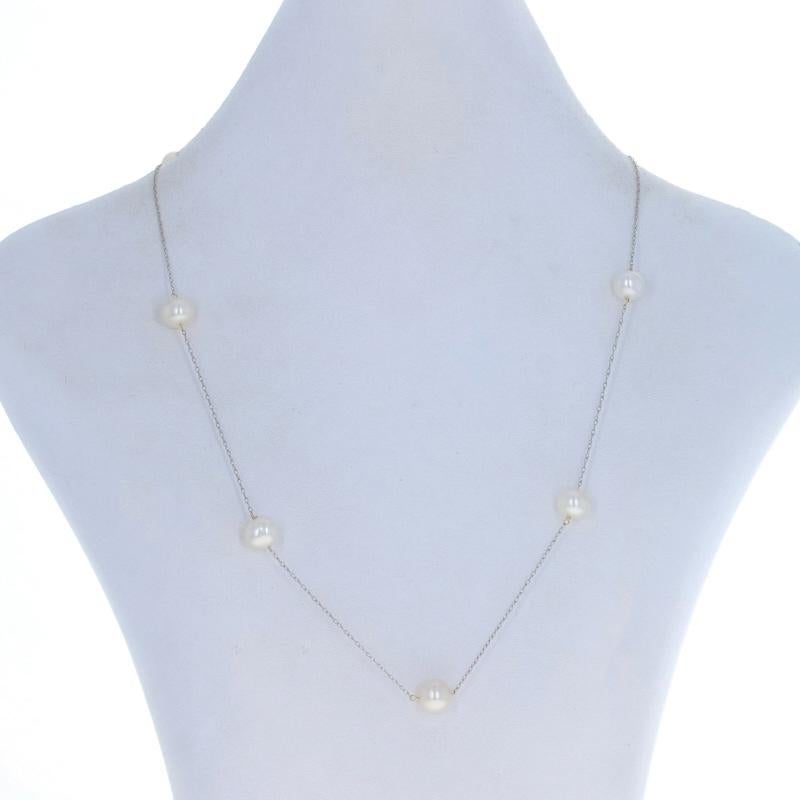 Metal Content: 18k White Gold

Stone Information

Natural White Agate

Chain Style: Flat Cable
Necklace Style: Link Station
Fastening Type: Spring Ring Clasp

Measurements

Length: 19 1/2