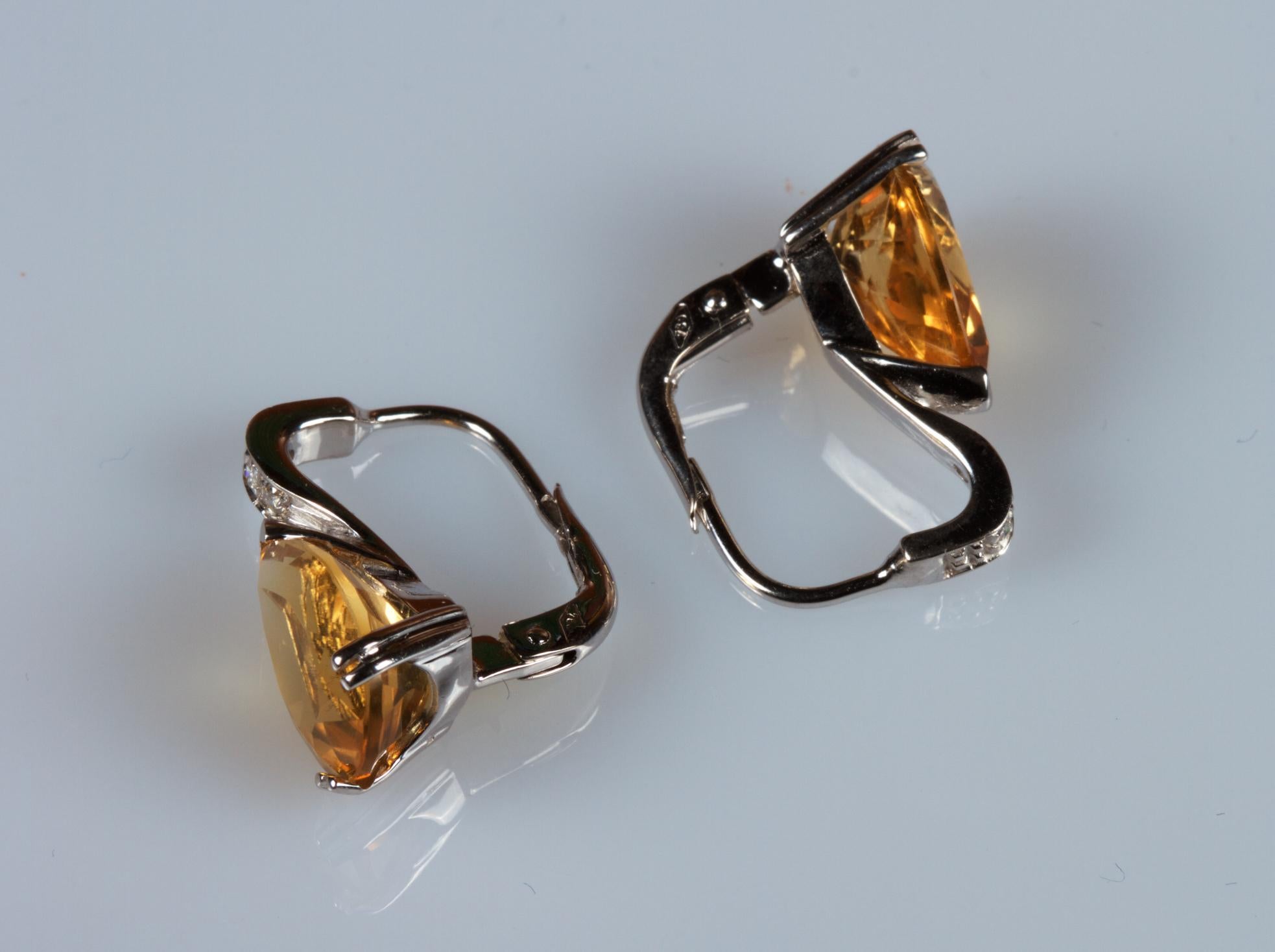 Modern White Gold 18k Yellow Citrine and Diamond Earrings For Sale