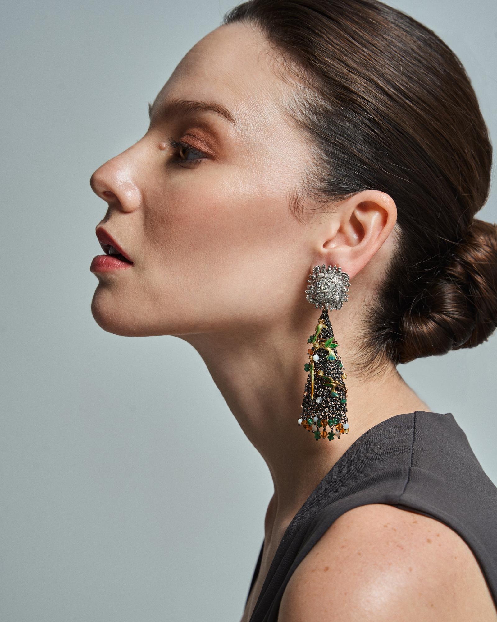 White Gold Yellow Gold Earrings Diamonds Enamels Emeralds Nacar Citrine Quartz For Sale 7