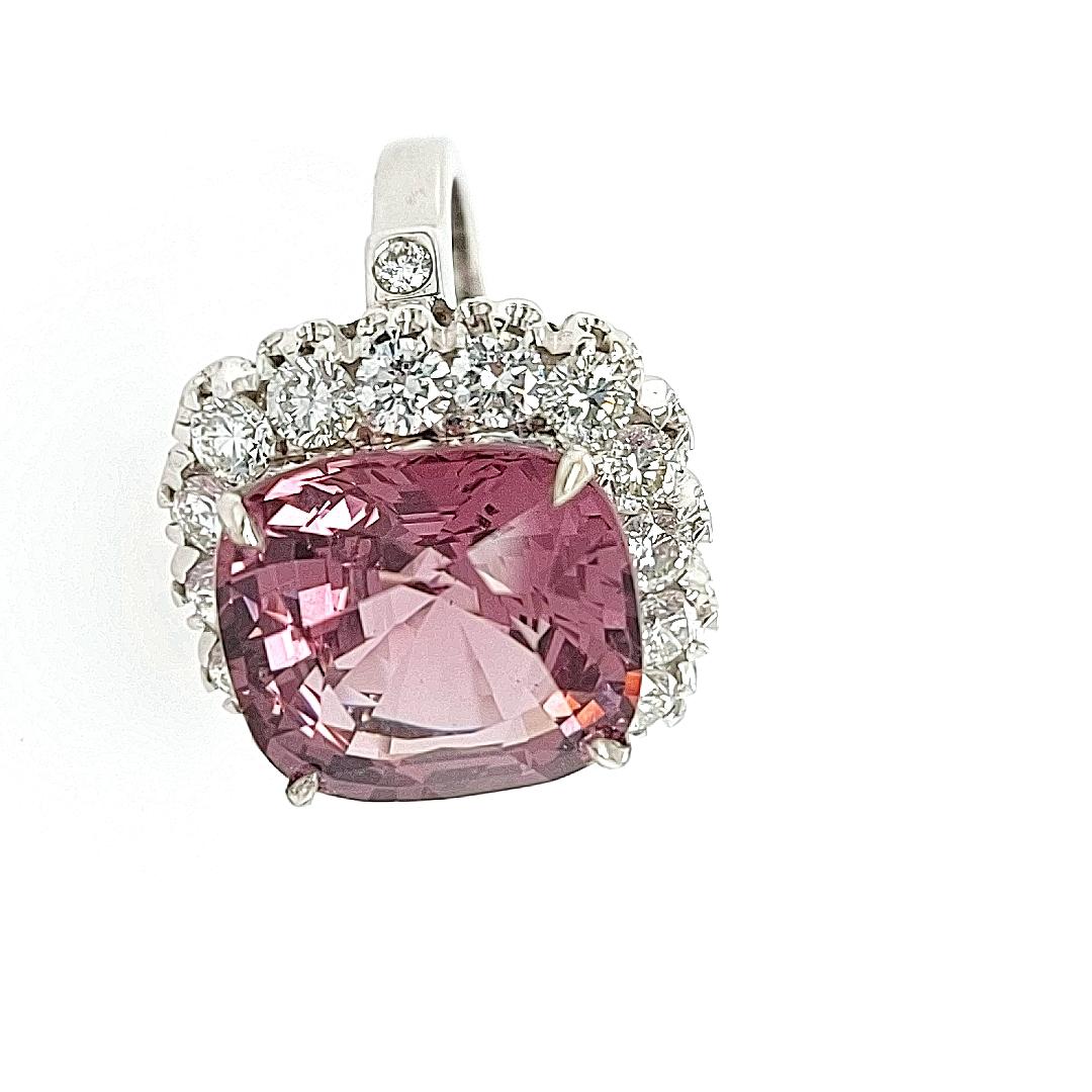 18kt Solid White Gold Diamond Ring 15.80ct Natural Pink N/H Spinel  In New Condition In Antwerp, BE