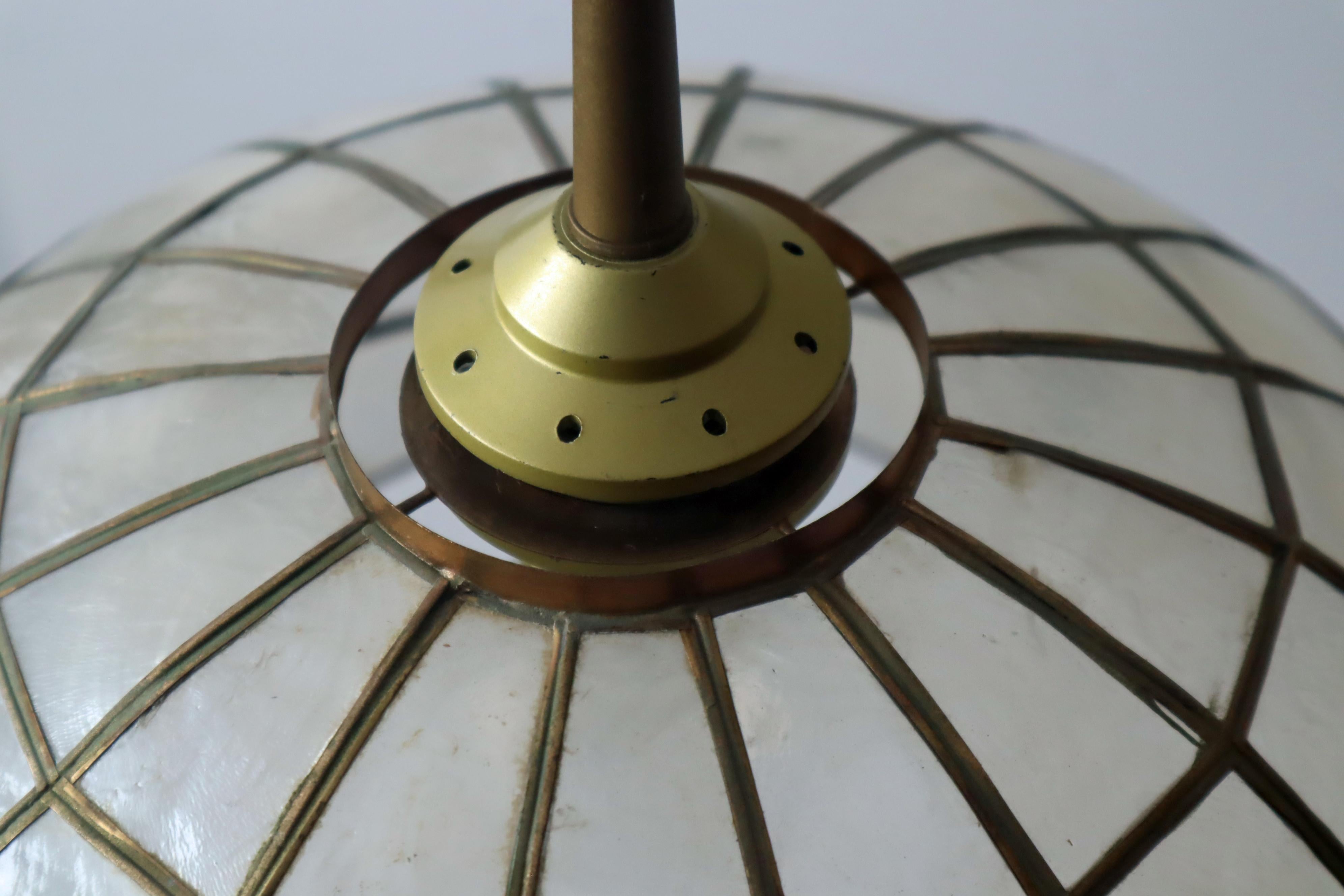 White golden Capiz sea shell lamp 1970s 6