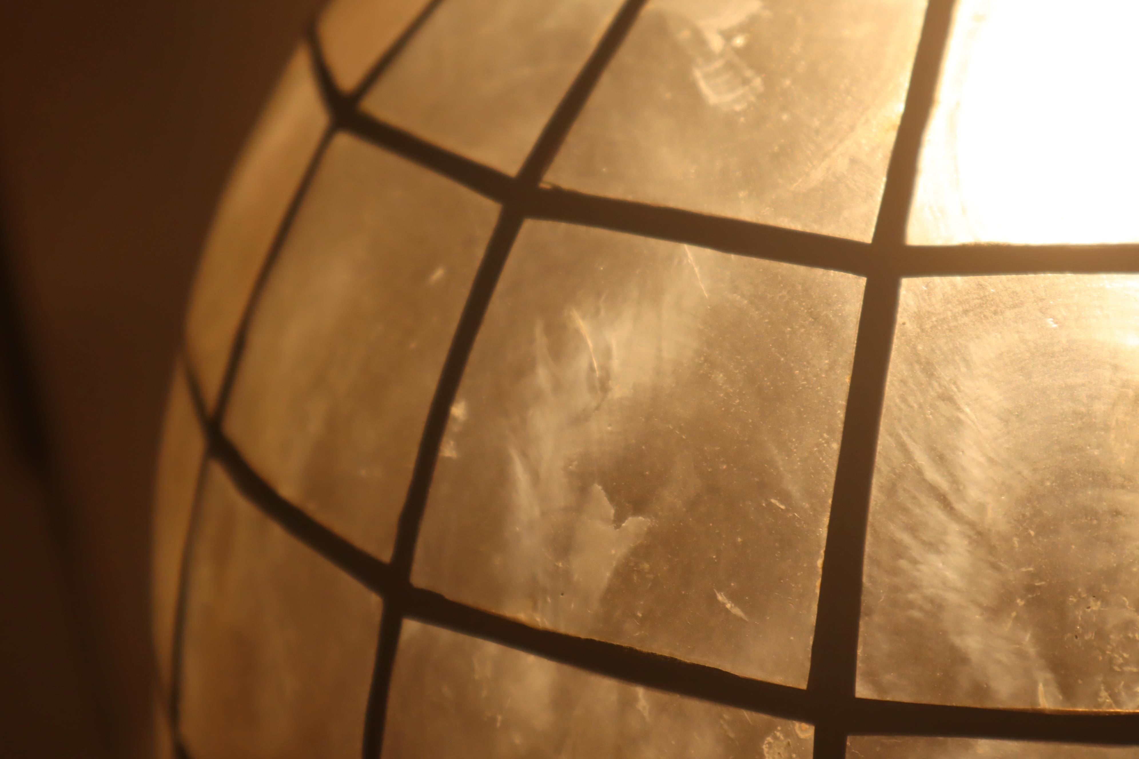 Hand-Crafted White golden Capiz sea shell lamp 1970s
