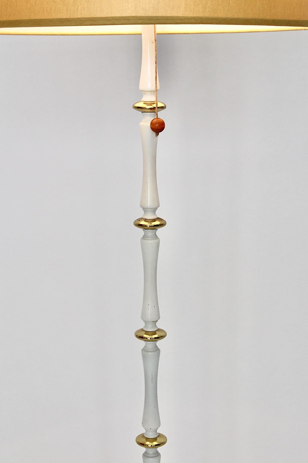 Mid-Century Modern White Golden Metal Vintage Floor Lamp Mid Century Modern, 1950s, Italy For Sale