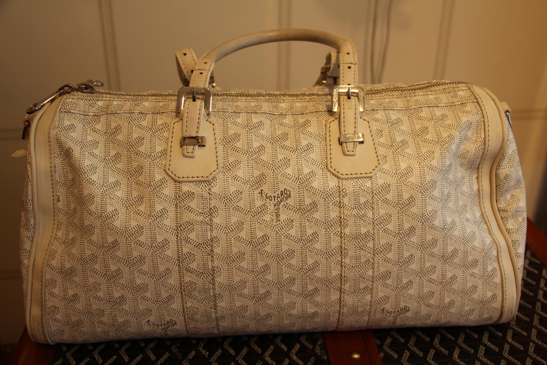 Women's or Men's White Goyard Bag