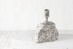 Candelabro Abra in granito bianco I di Studio A