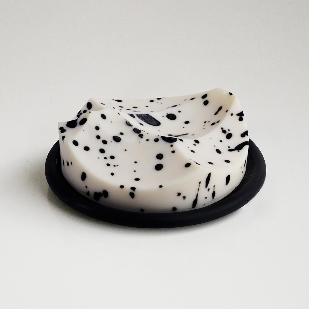 White Grapefruit, Hand-Poured Soap, Erode Series by Umé Studio (amerikanisch)