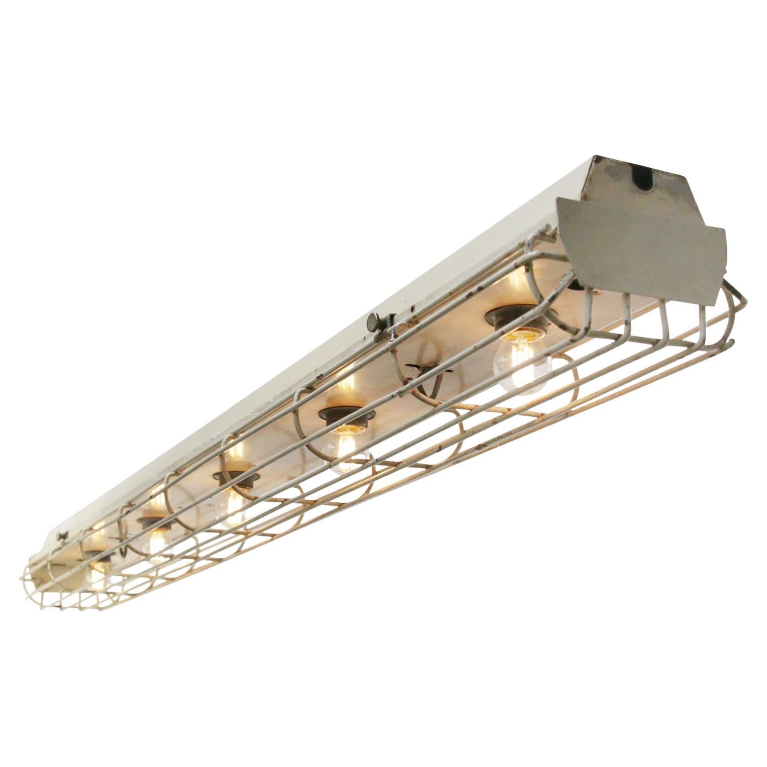 White Gray Vintage Industrial Metal 5 Bulb Pendant Lights