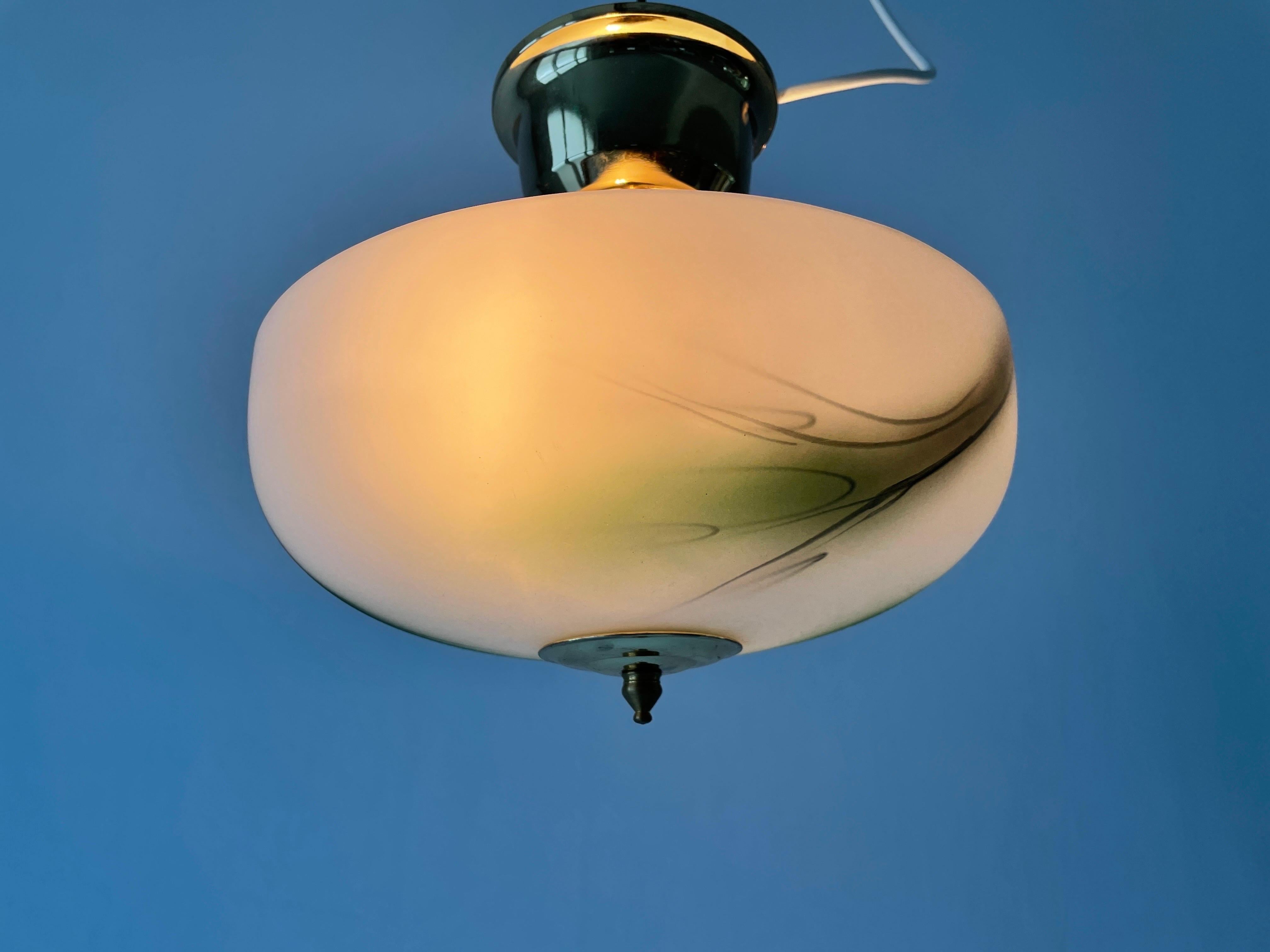 Lights en forme de dôme en verre blanc et vert, années 1950, Suède en vente 4