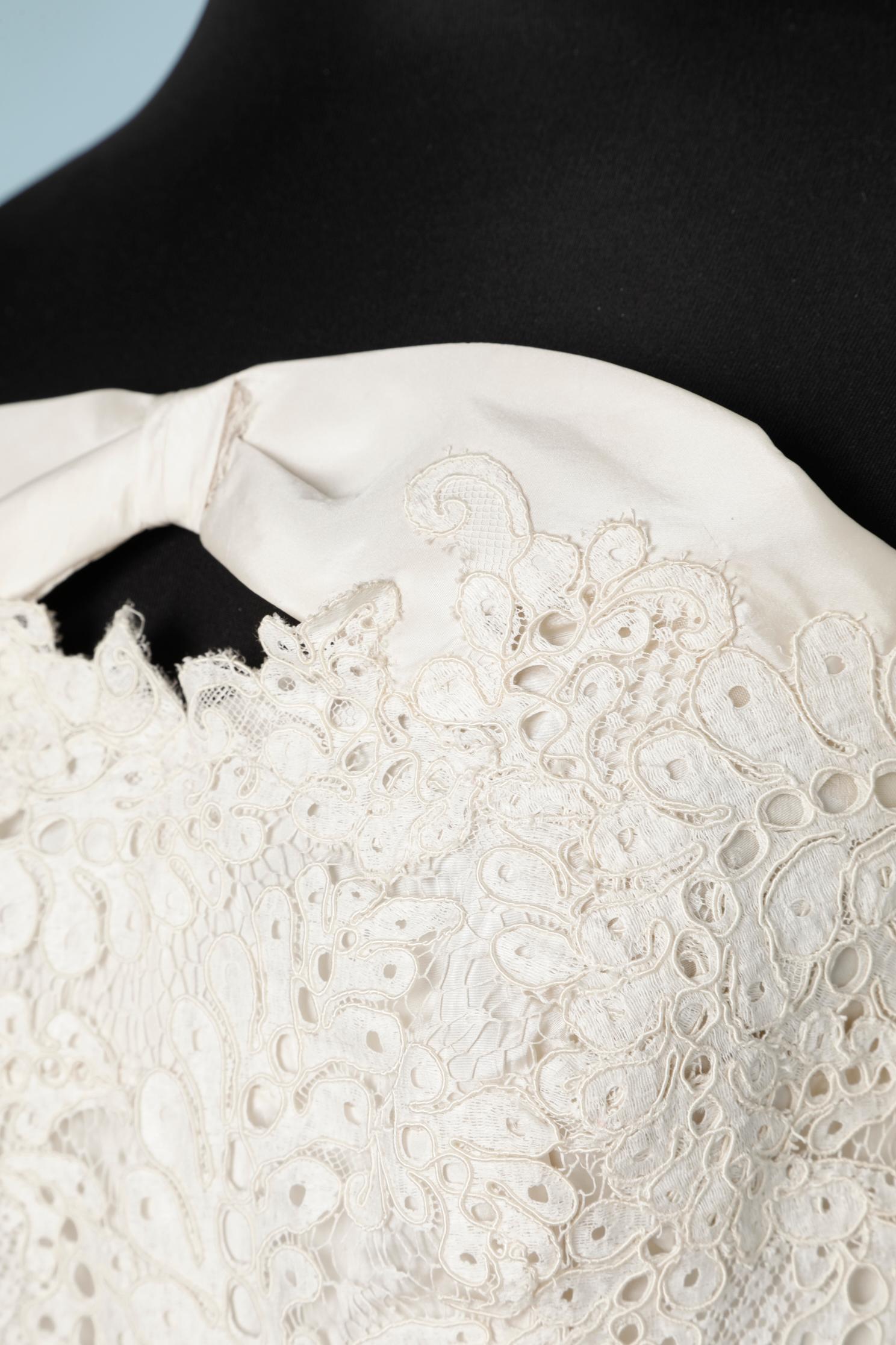Robe de mariée haute couture Pierre Balmain, bustier guipure blanc, années 1950 en vente 1