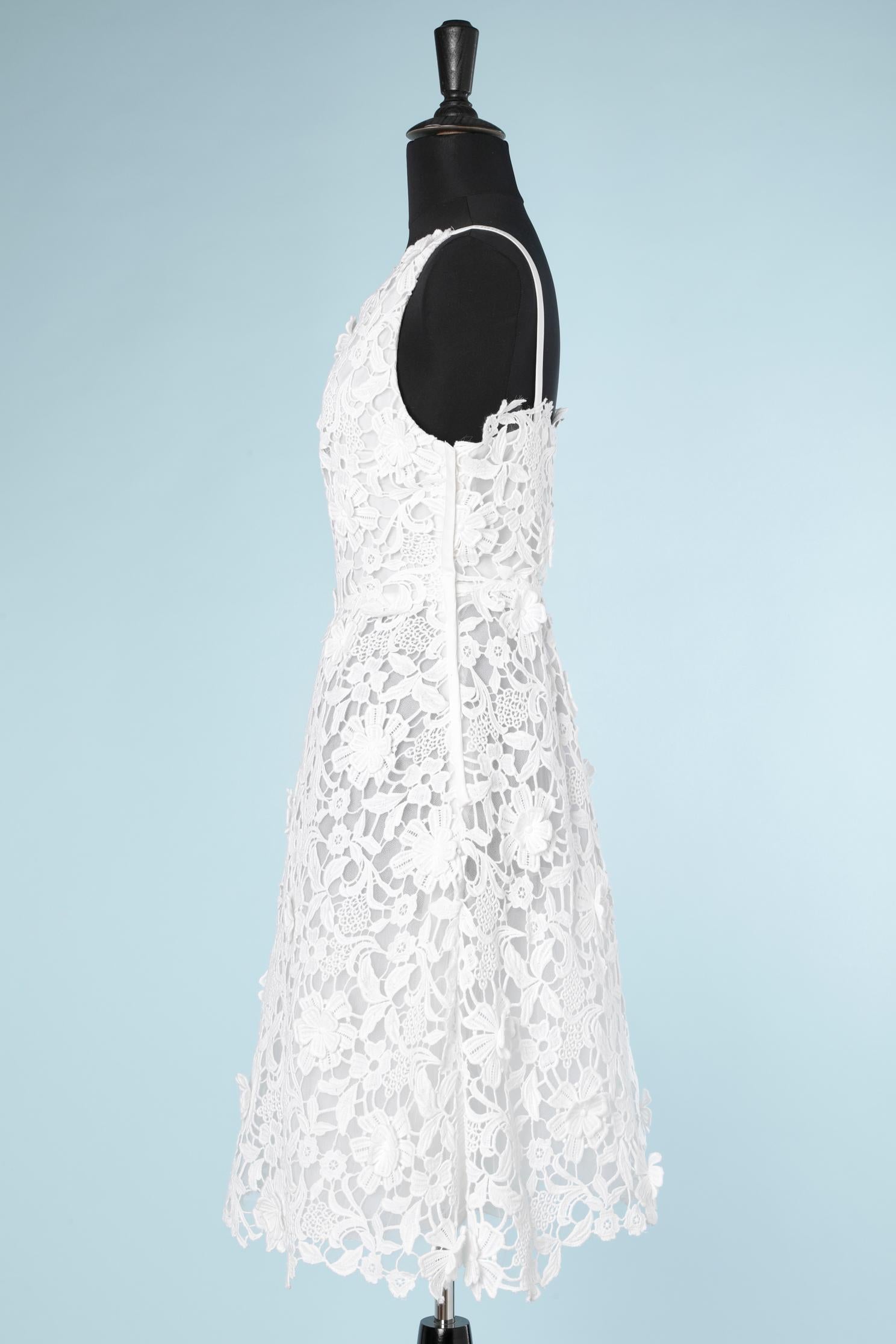Weißes Kleid aus Guipure auf Seide und Tüllfutter. Valentino  Damen im Angebot