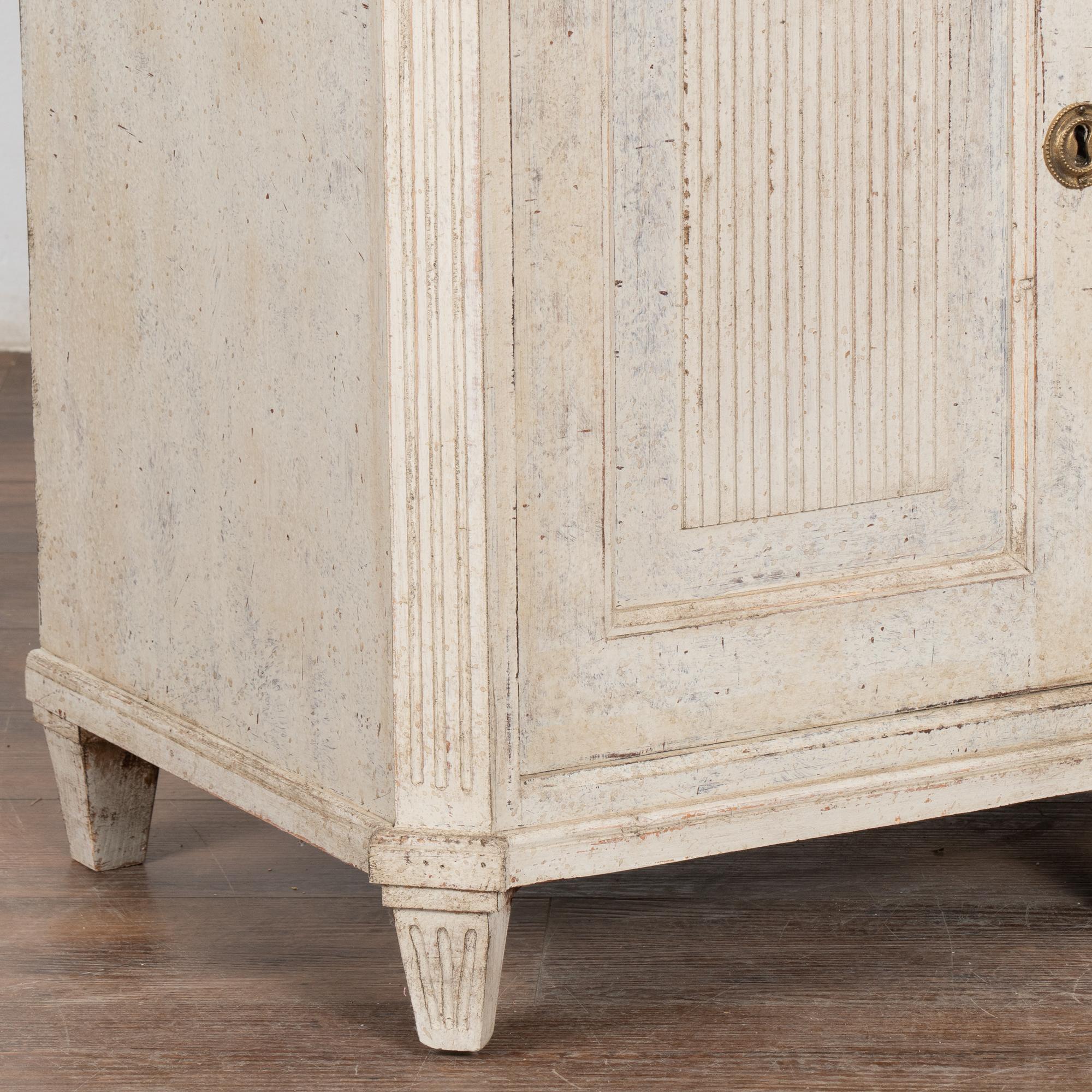 White Gustavian Sideboard Buffet, Sweden circa 1860-80 4