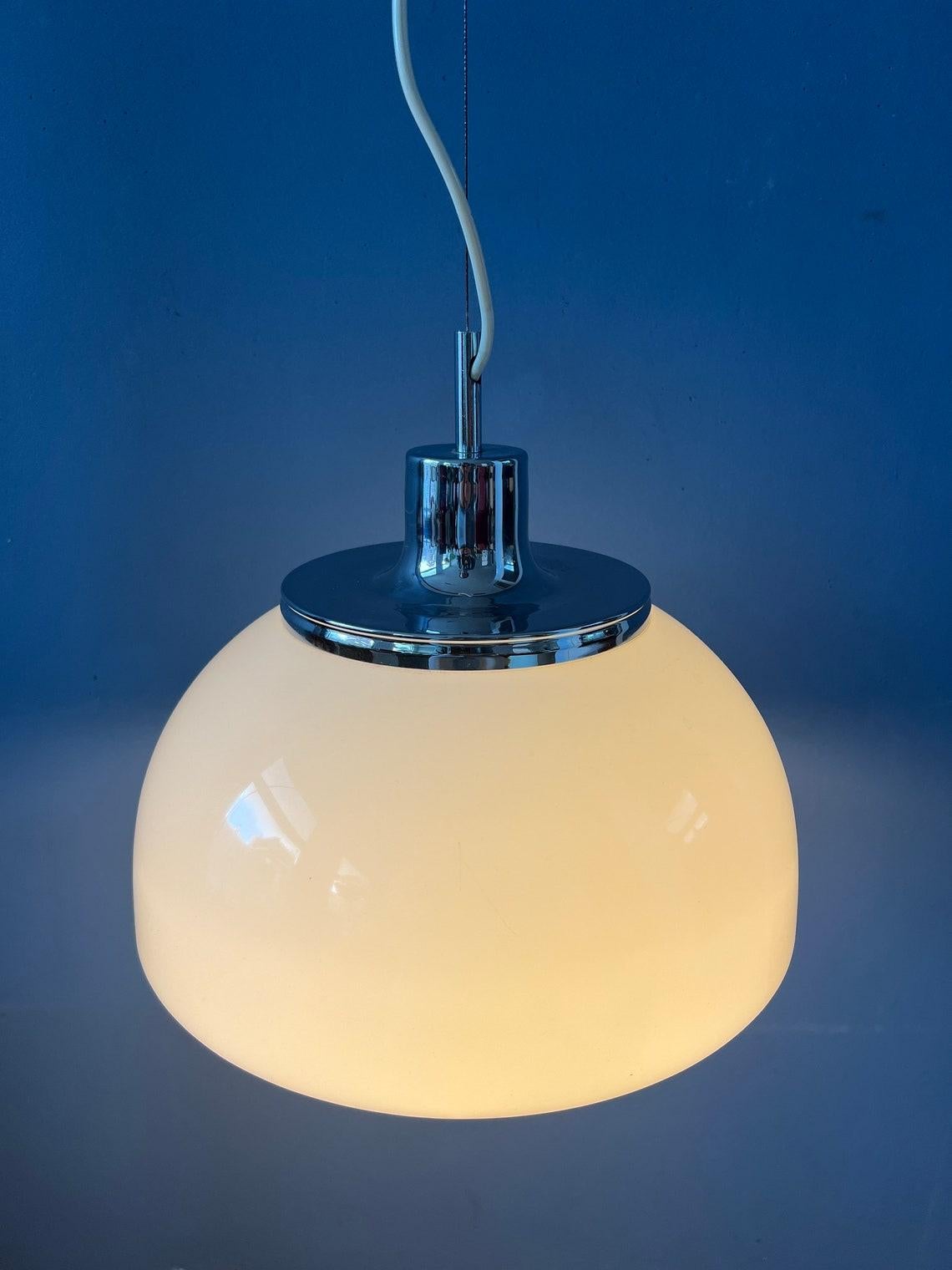 20th Century White Guzzini Faro Plexiglass Pendant Lamp, 1970s For Sale