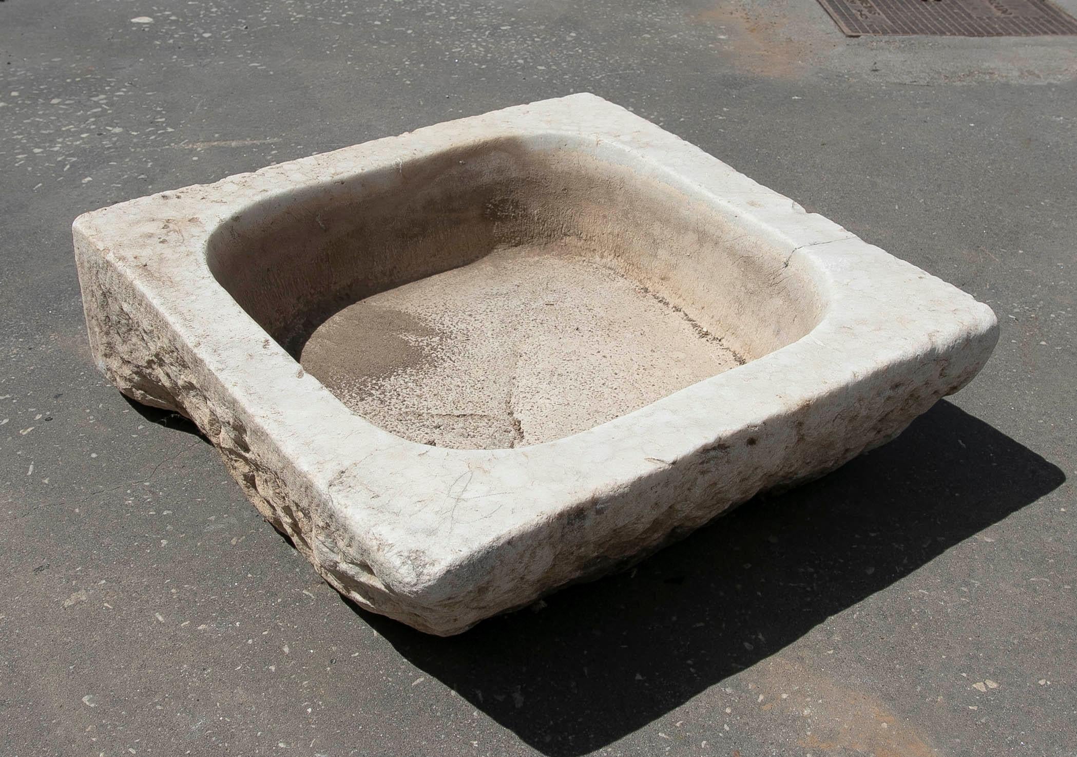 White Hand-Carved Marble Washbasin with One Sink in a Single Block For Sale 13