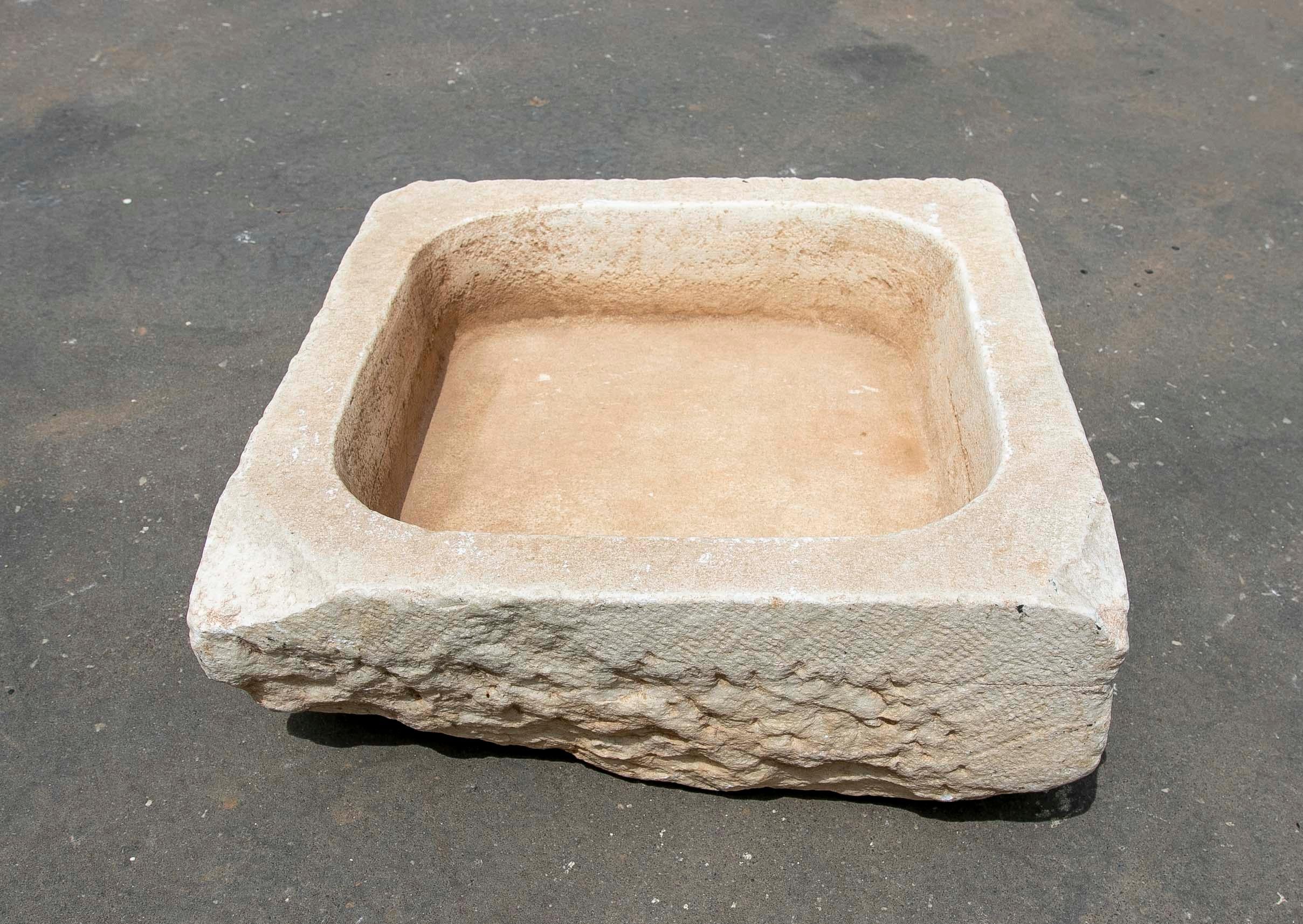 White Hand-Carved Marble Washbasin with One Sink in a Single Block For Sale 3