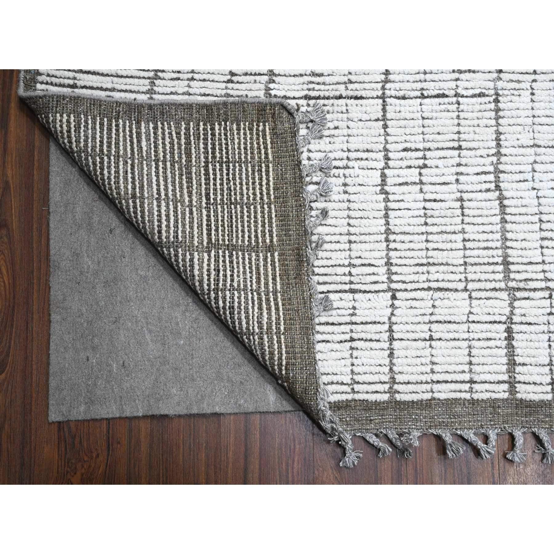 Afghano Whiting, tappeto orientale oversize in pura lana con trama marocchina annodata a mano, misura 12'2