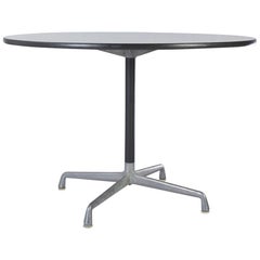 White Herman Miller 'Unversal Base' Eames Round Contract Table