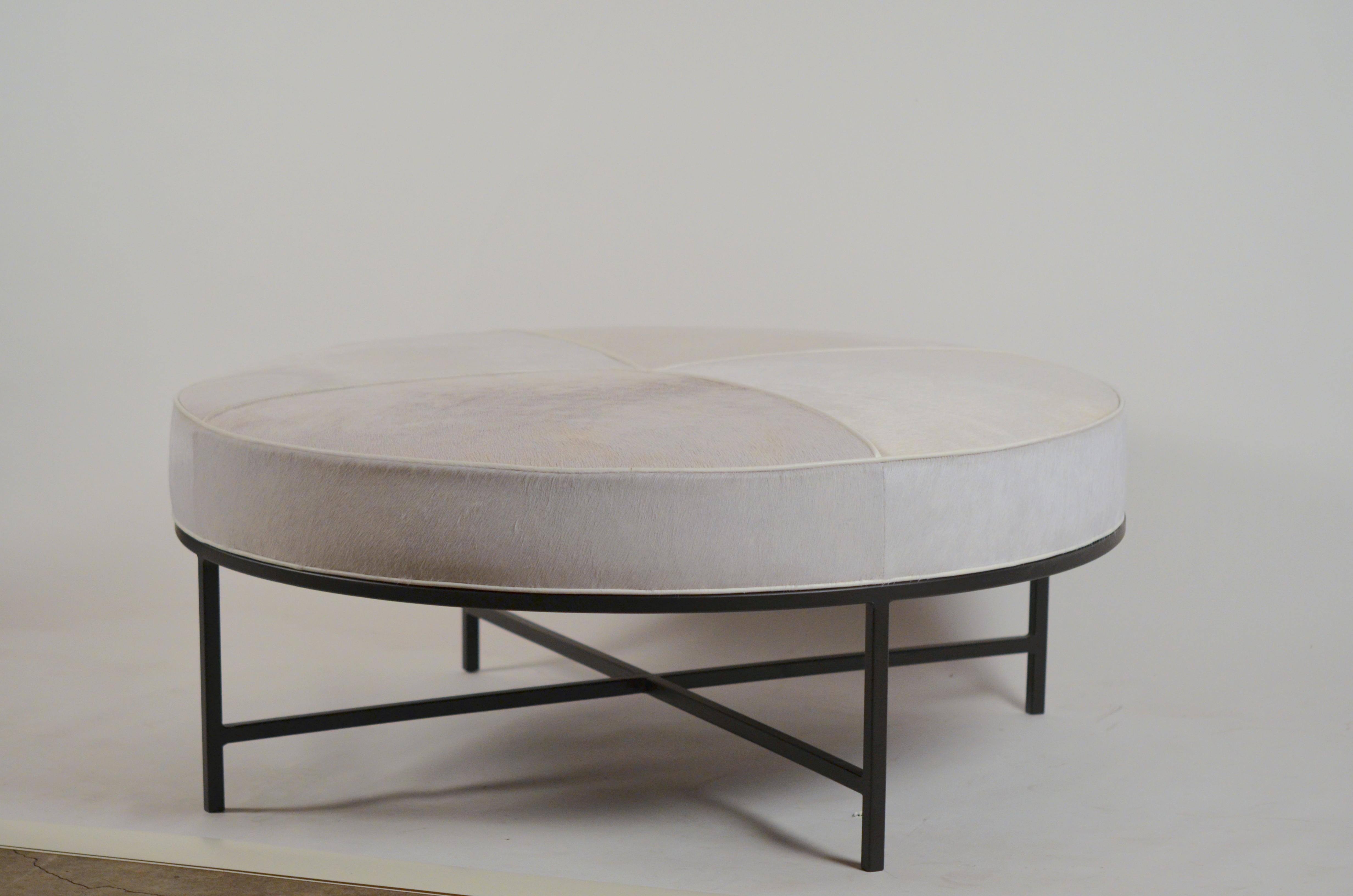 American White Hide and Matte Black 'Tambour' Round Ottoman by Design Frères For Sale