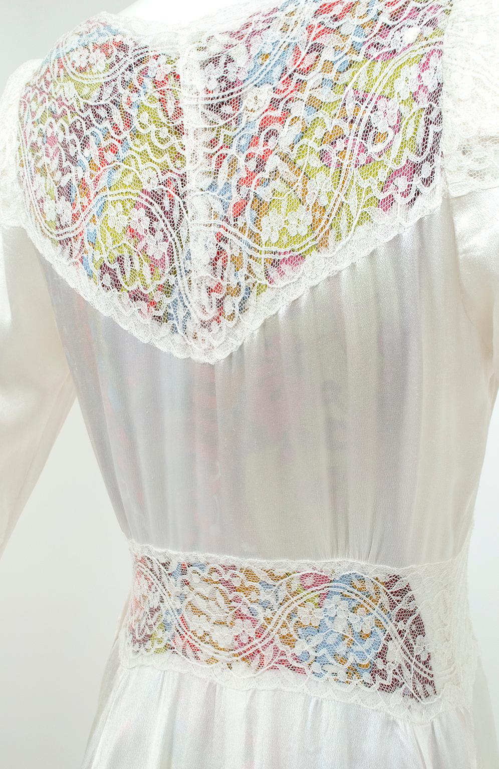 Fast nacktes weißes Satin-Deko-Hochzeitskleid aus Satin mit transparenten Spitzeneinsätzen aus Satin - XS, 1930er Jahre im Angebot 6