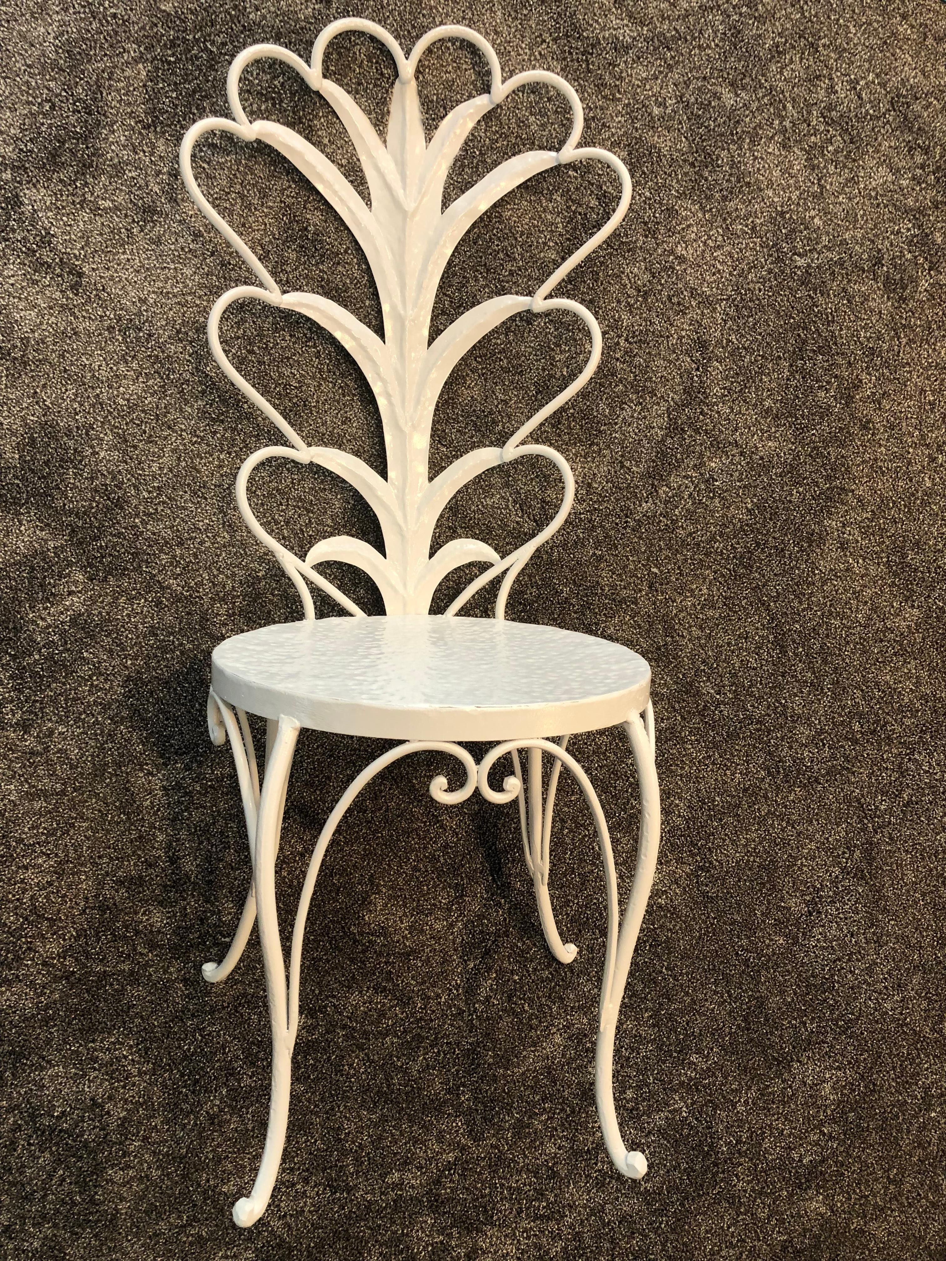 White Hollywood Regency Vanity Chair With Palm Tree Leaves For Sale 6