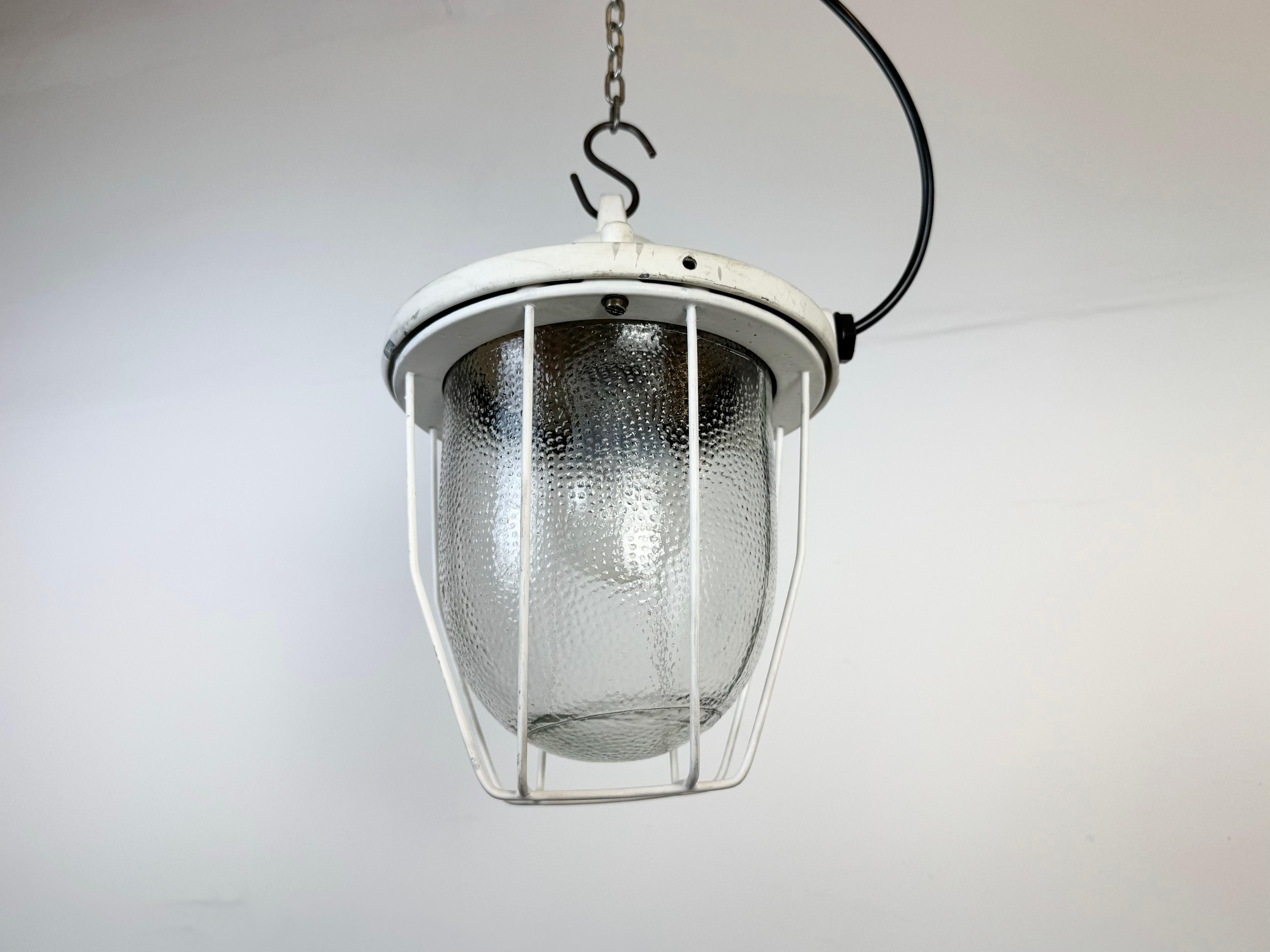 White Industrial Bunker Cage Light from Polam Gdansk, 1970s For Sale 2