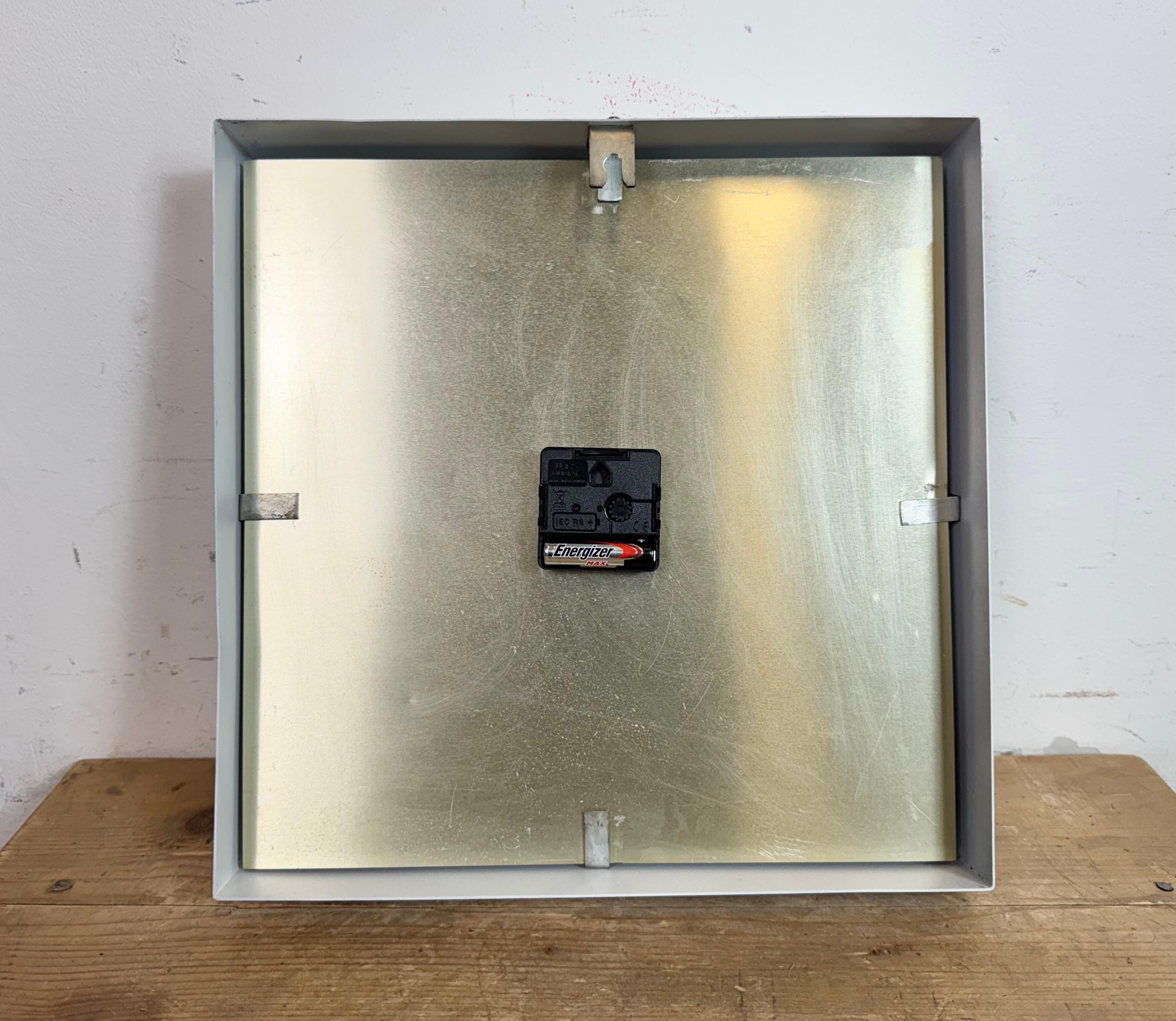 White Industrial Square Wall Clock from Pragotron, 1970s For Sale 8