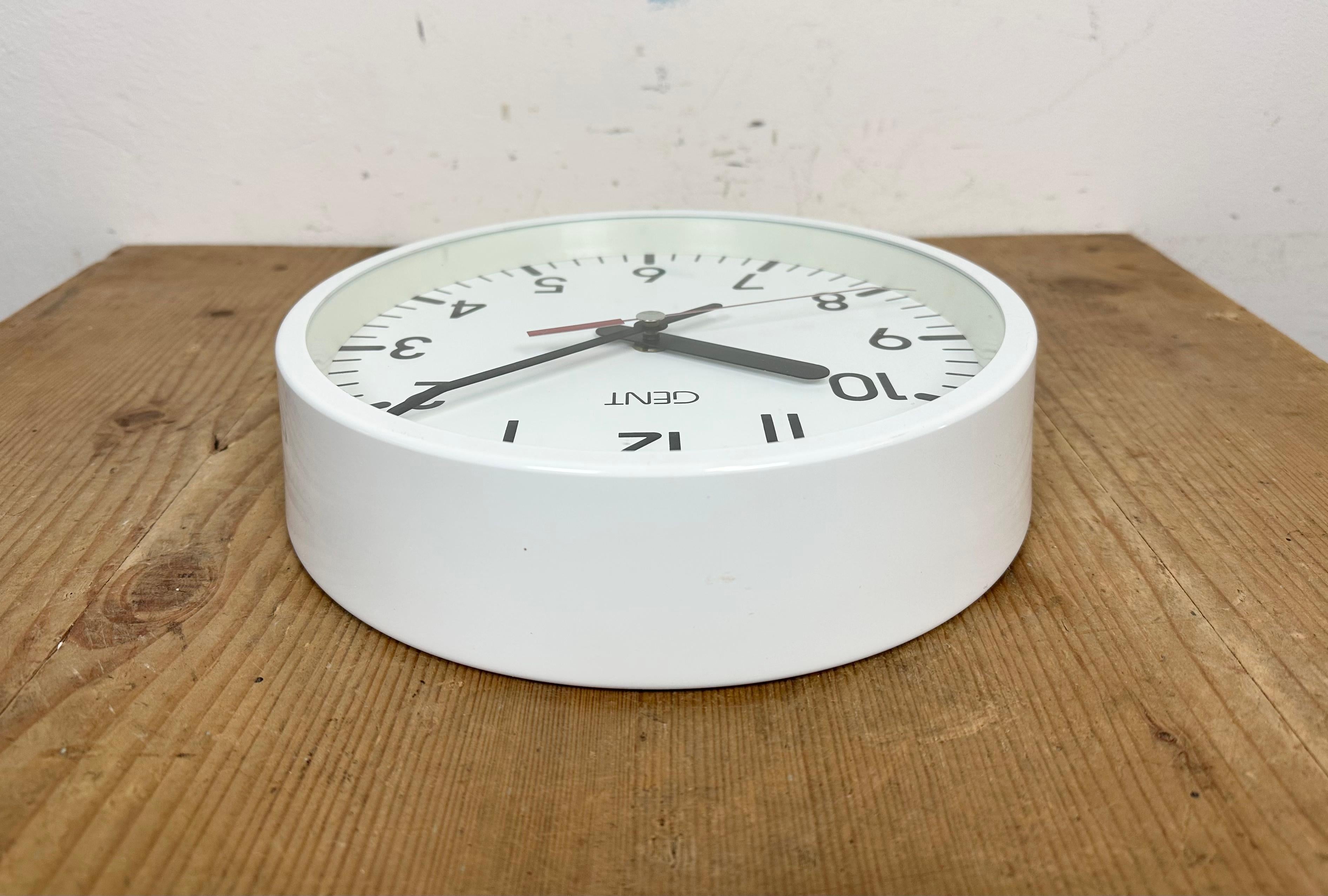 White Industrial Wall Clock from Gent, 1980s For Sale 5