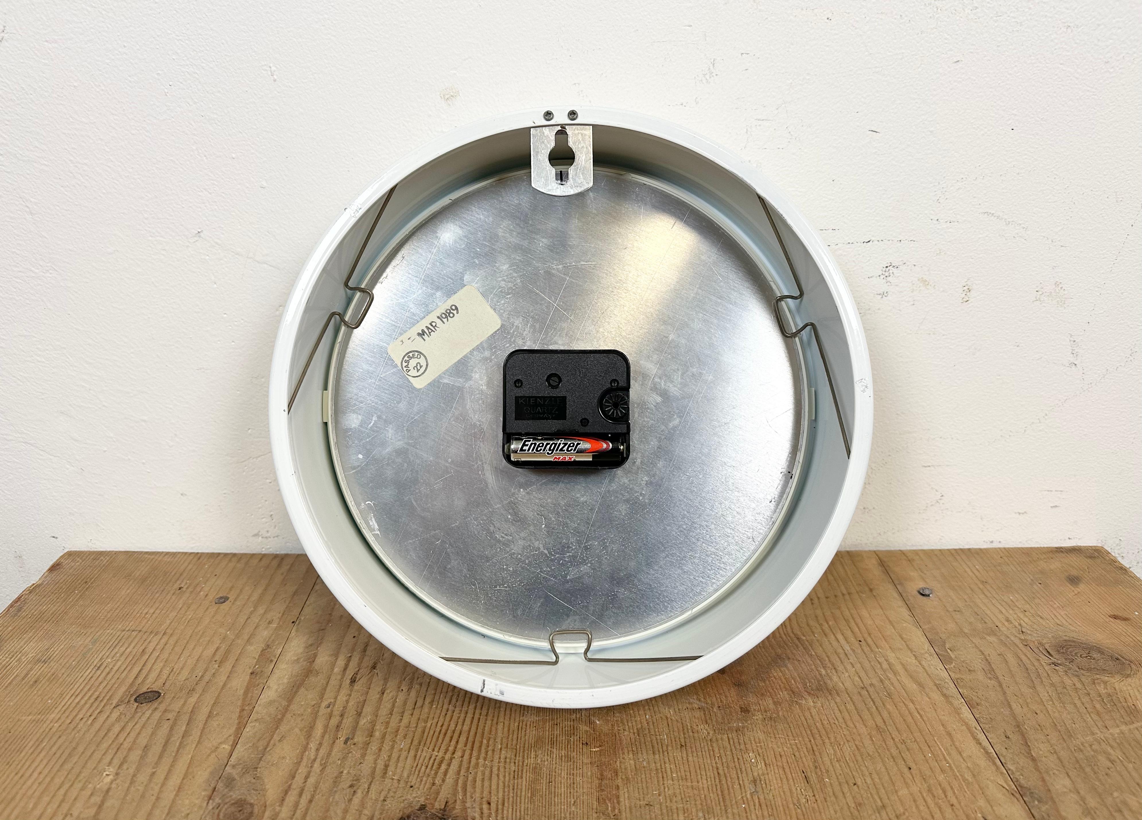 White Industrial Wall Clock from Gent, 1980s For Sale 9