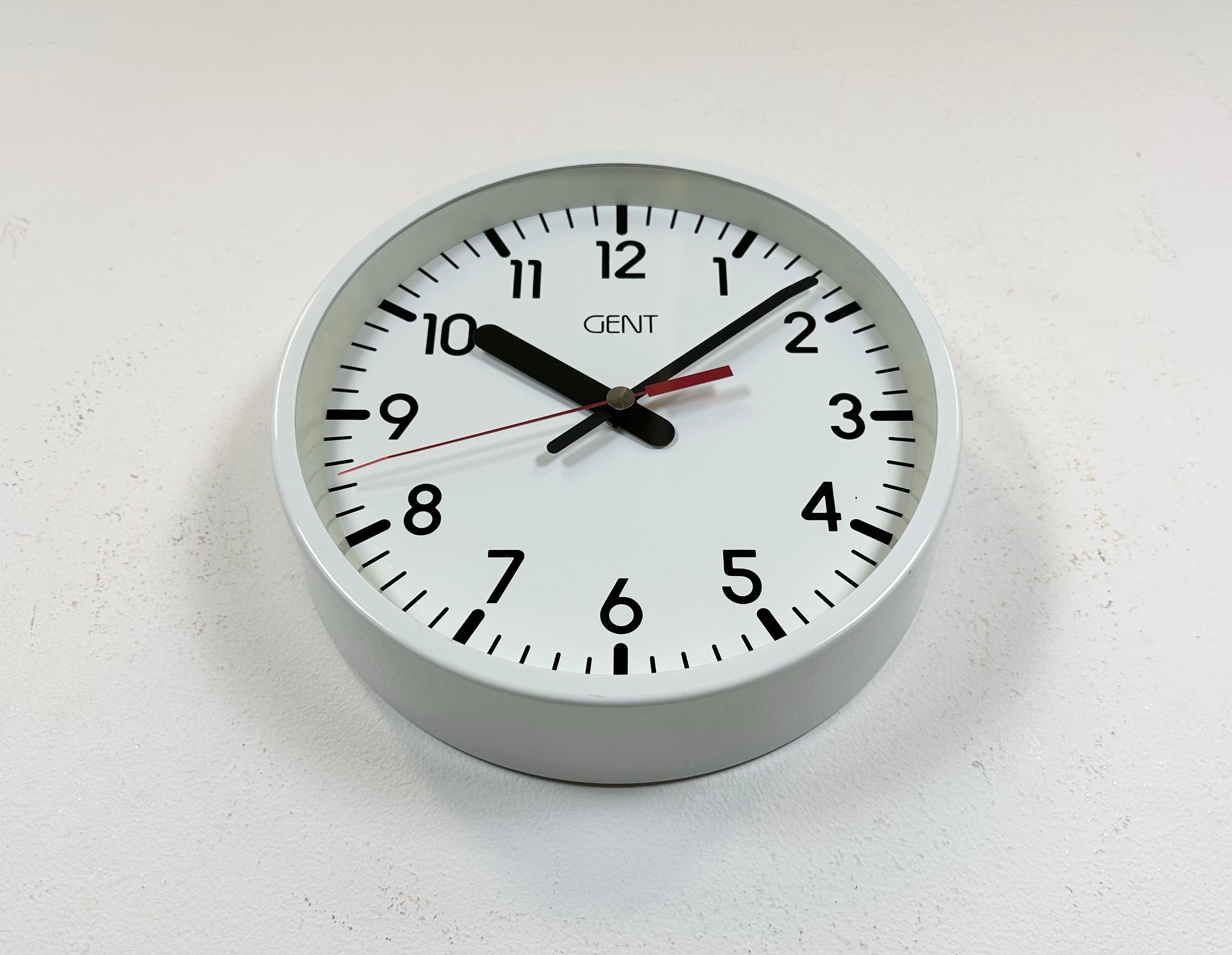 White Industrial Wall Clock from Gent, 1980s For Sale 1