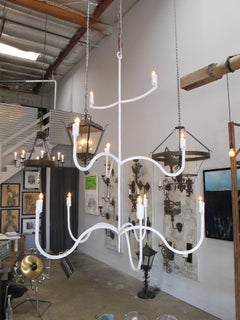 White Iron 10-Light Chandelier