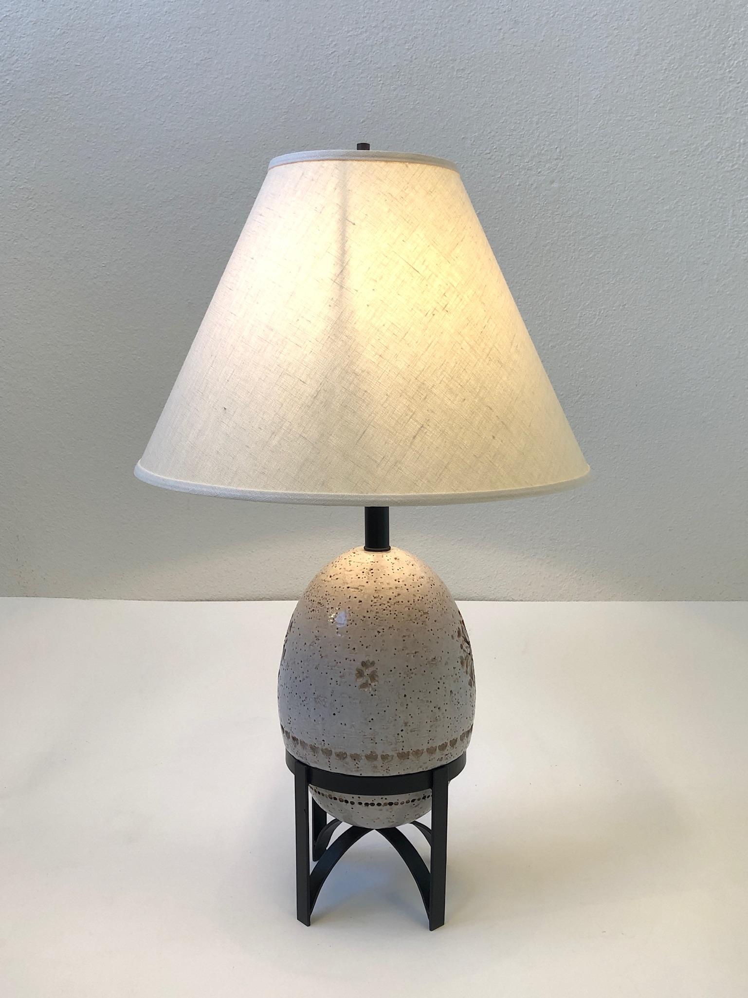 Lacquered White Italian Ceramic Table Lamp by Bitossi For Sale