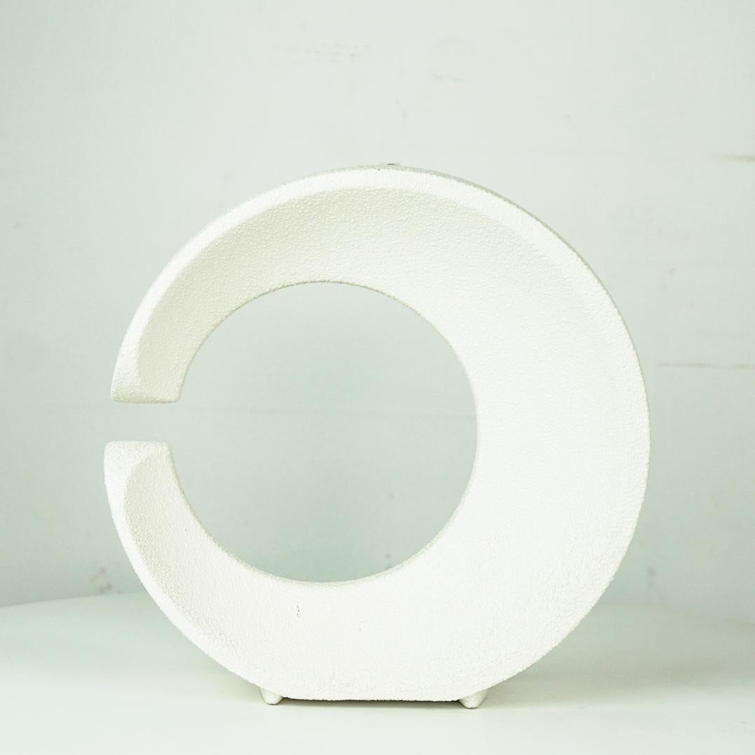 Mid-Century moderno Vaso in ceramica bianca del Medioevo di Roberto Rigon per Bertoncello in vendita