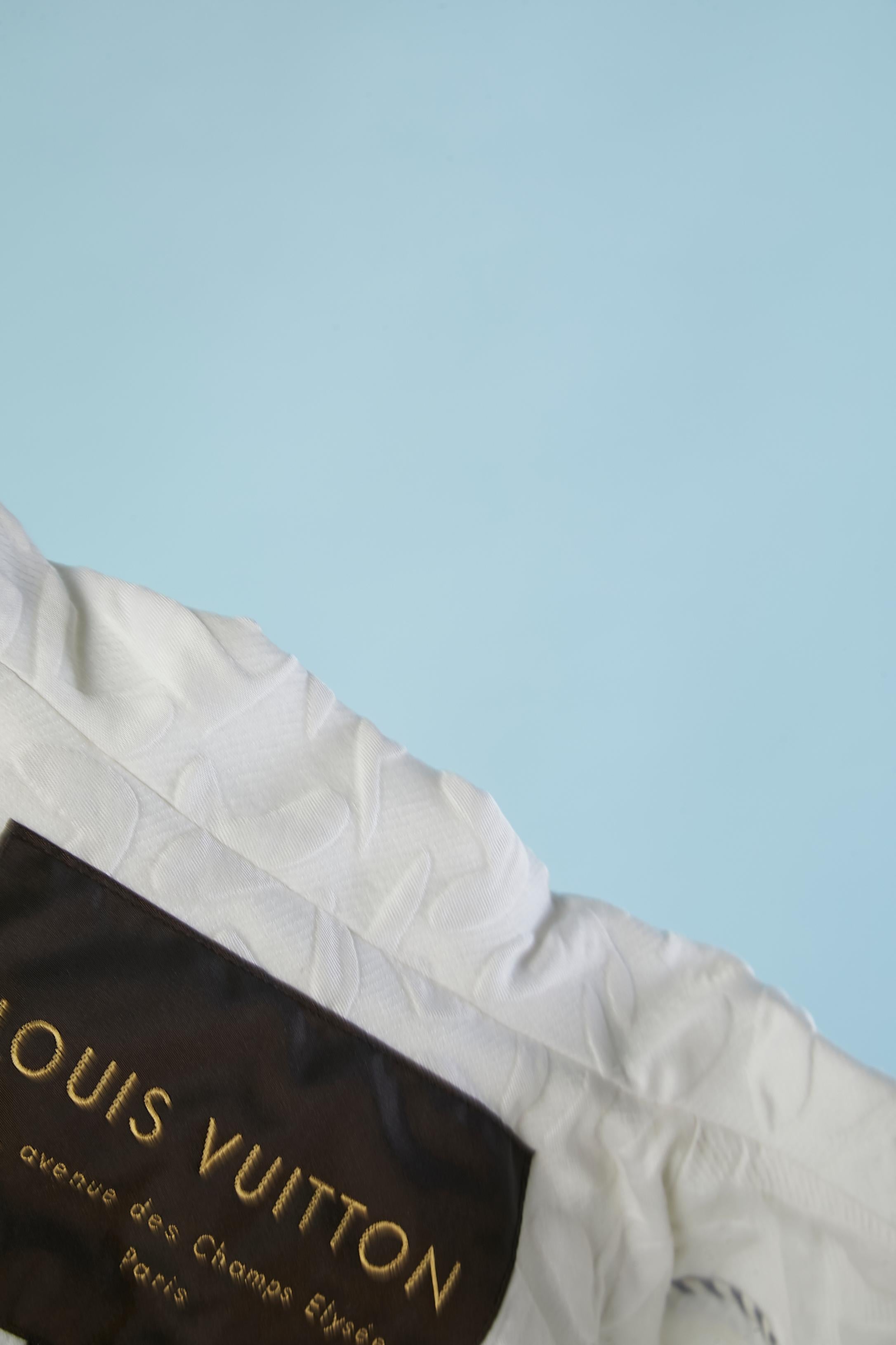 White jacquard cotton coat and skirt ensemble Louis Vuitton by Marc Jacob  For Sale 3