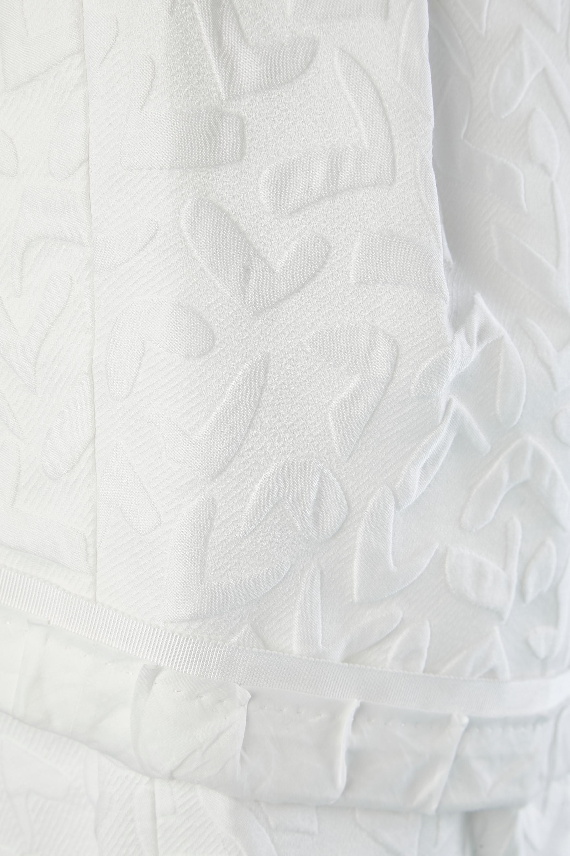 Ensemble manteau et jupe en coton jacquard blanc Louis Vuitton par Marc Jacob  Excellent état - En vente à Saint-Ouen-Sur-Seine, FR